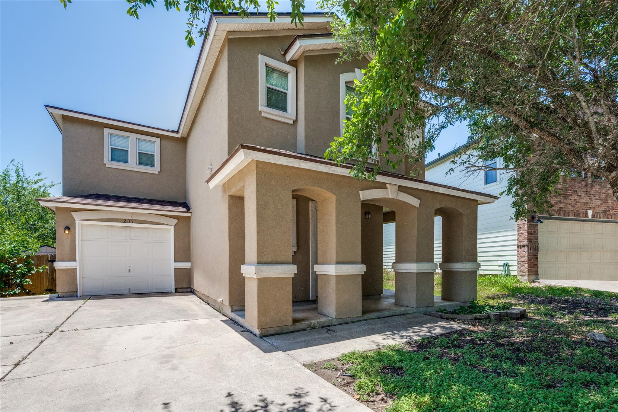 205 Xavier Dr, San Marcos, TX 78666