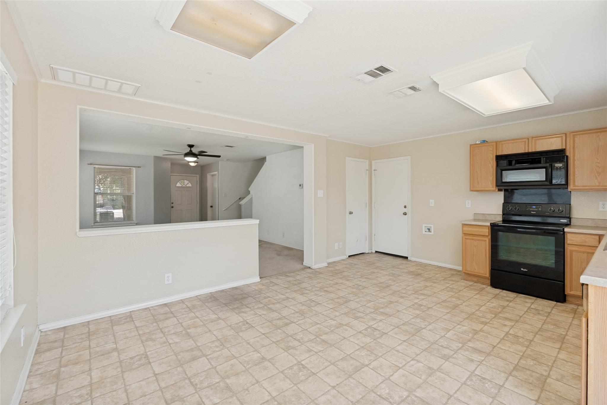 205 Xavier Dr, San Marcos, TX 78666