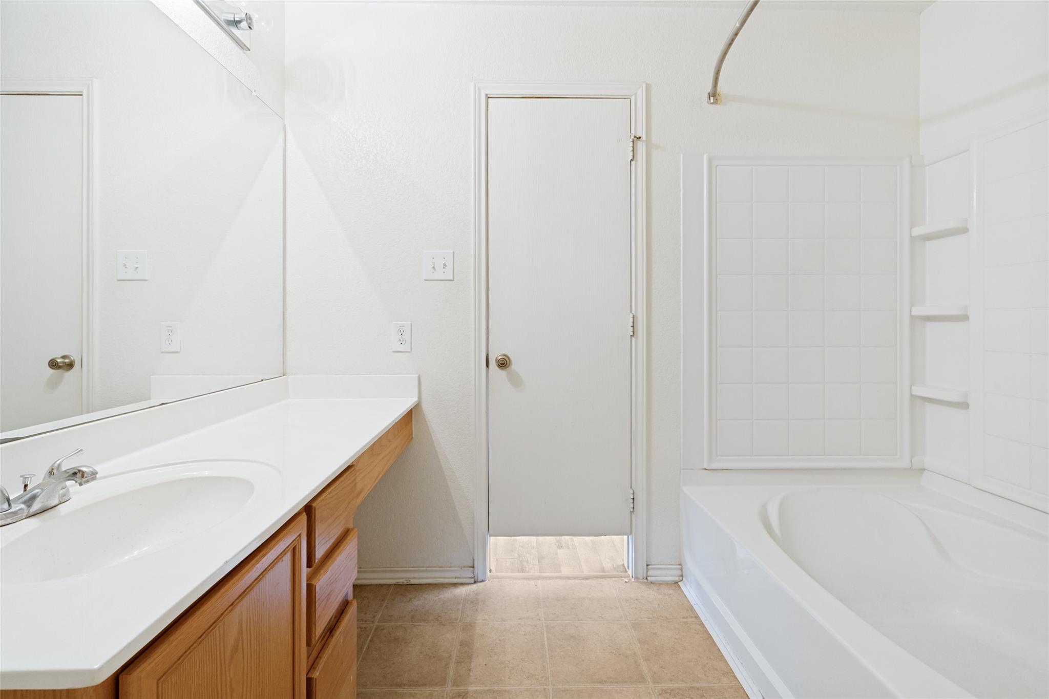 205 Xavier Dr, San Marcos, TX 78666