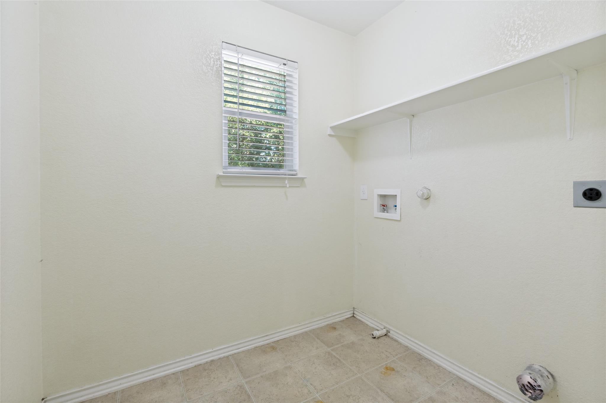 205 Xavier Dr, San Marcos, TX 78666