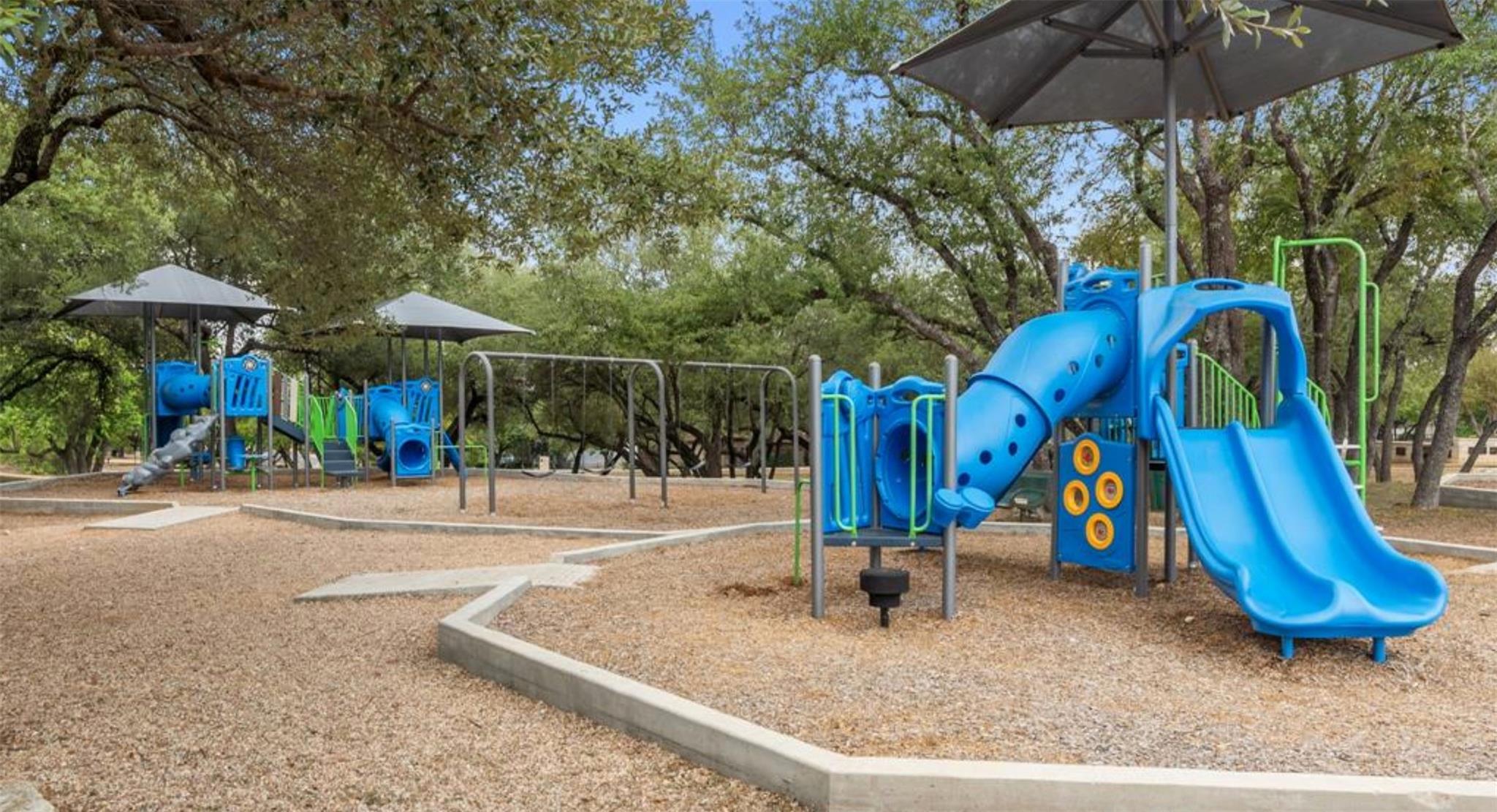 14 CAMWOOD Trl, The Hills, TX 78738