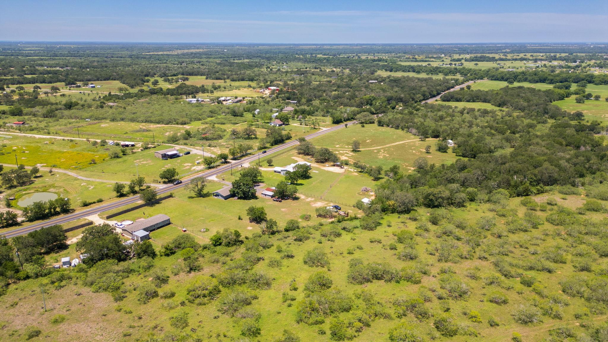 3363 Fm 713, Lockhart, TX 78644