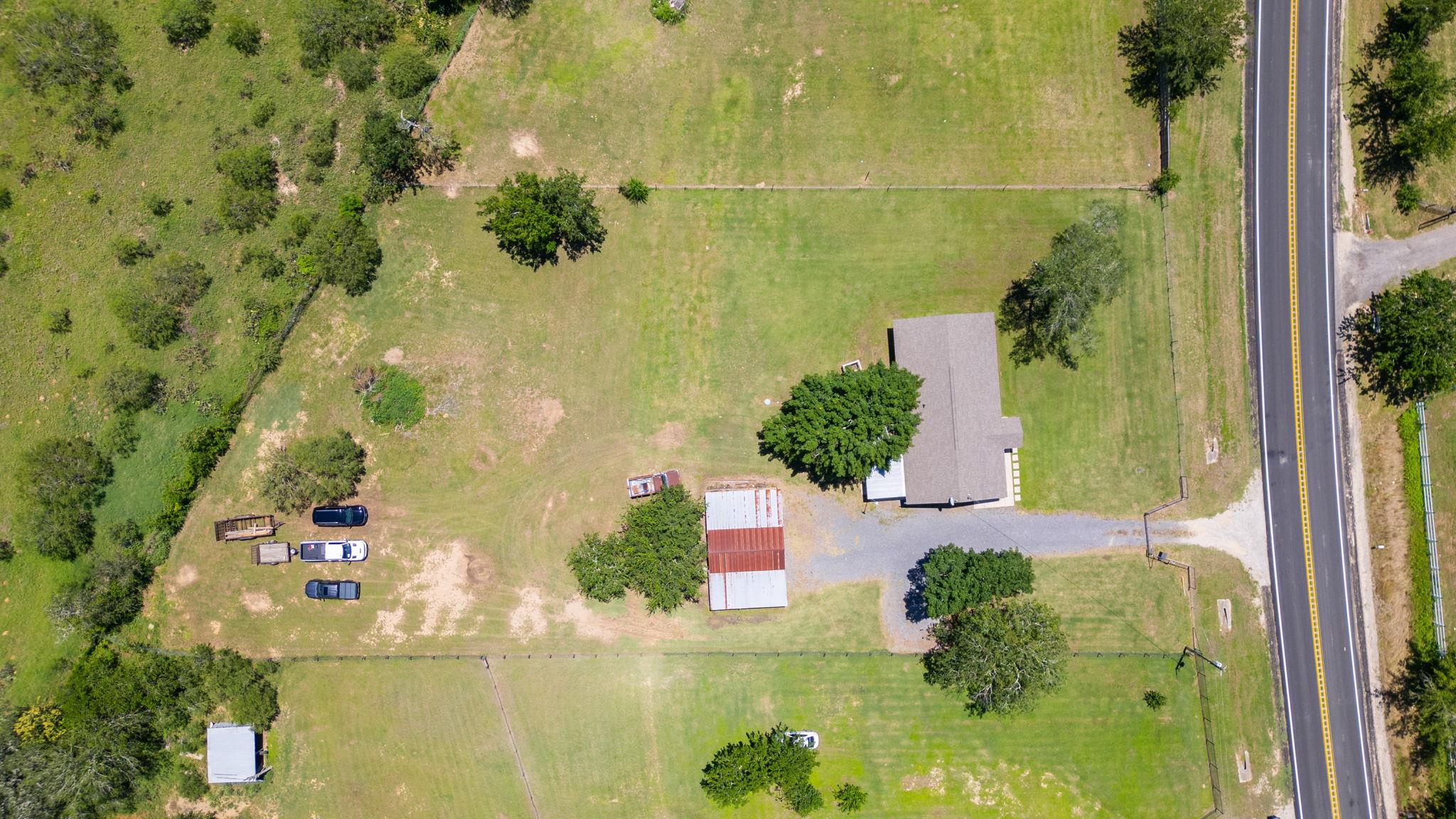3363 Fm 713, Lockhart, TX 78644