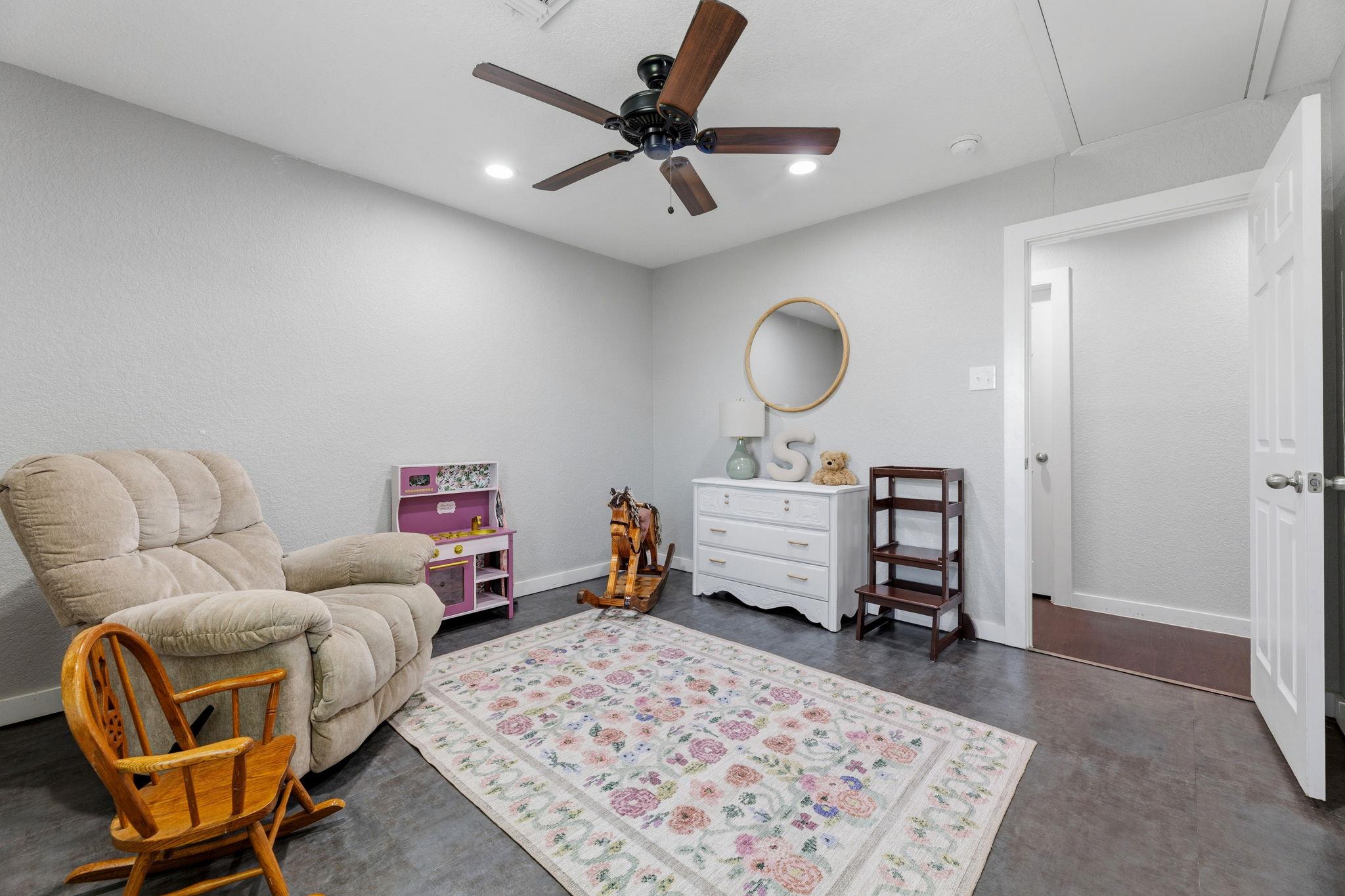 3363 Fm 713, Lockhart, TX 78644