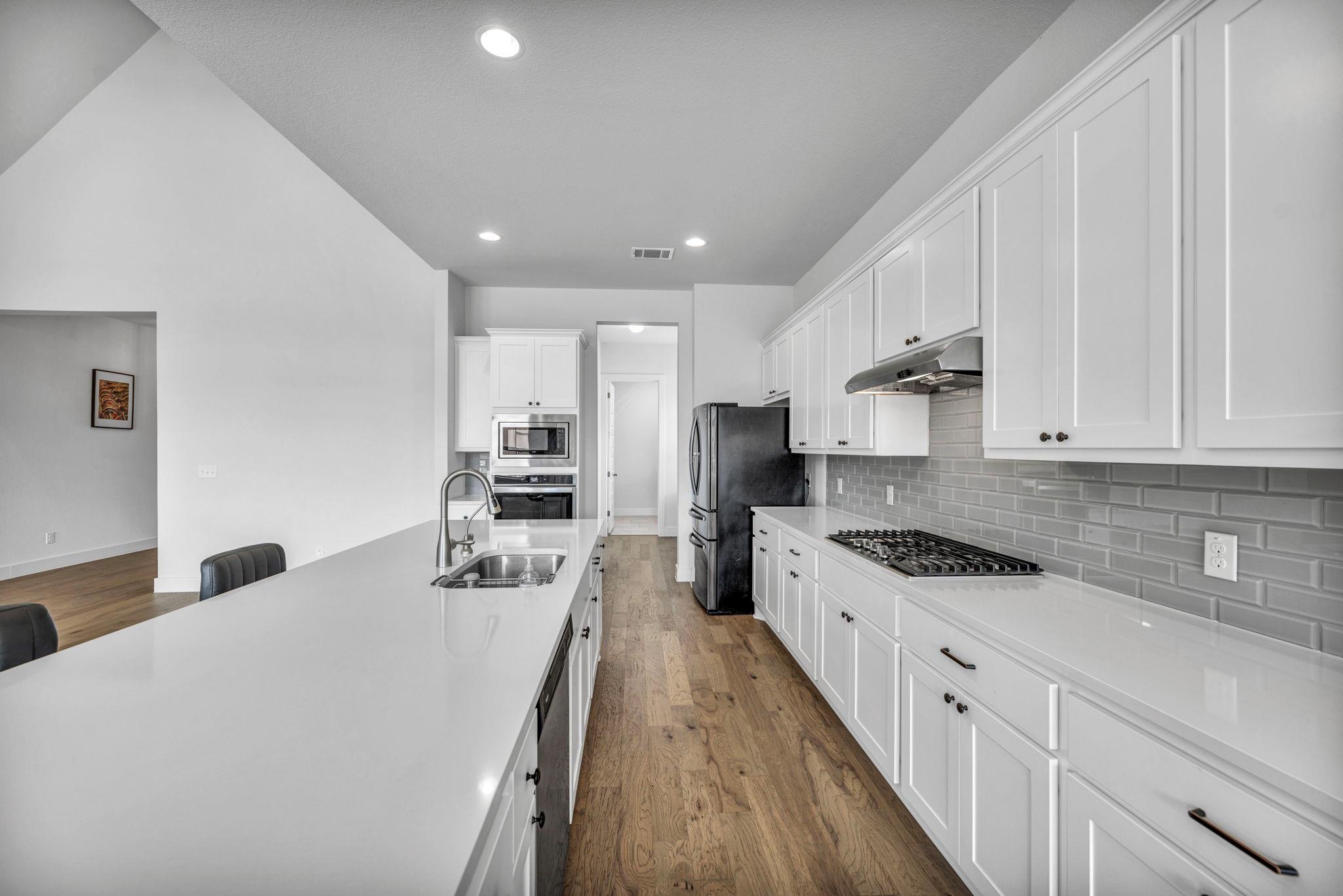 151 ROSE HEATH Ln, Liberty Hill, TX 78642