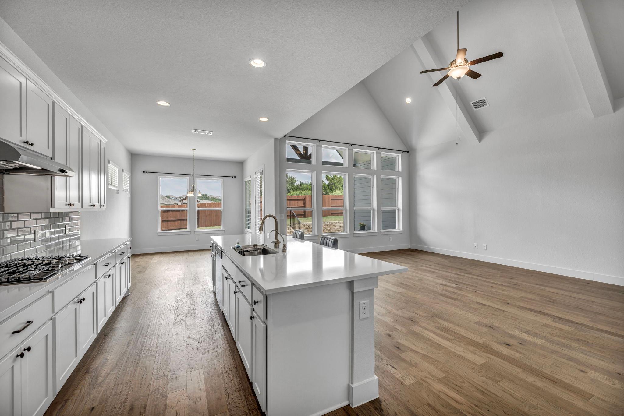 151 ROSE HEATH Ln, Liberty Hill, TX 78642