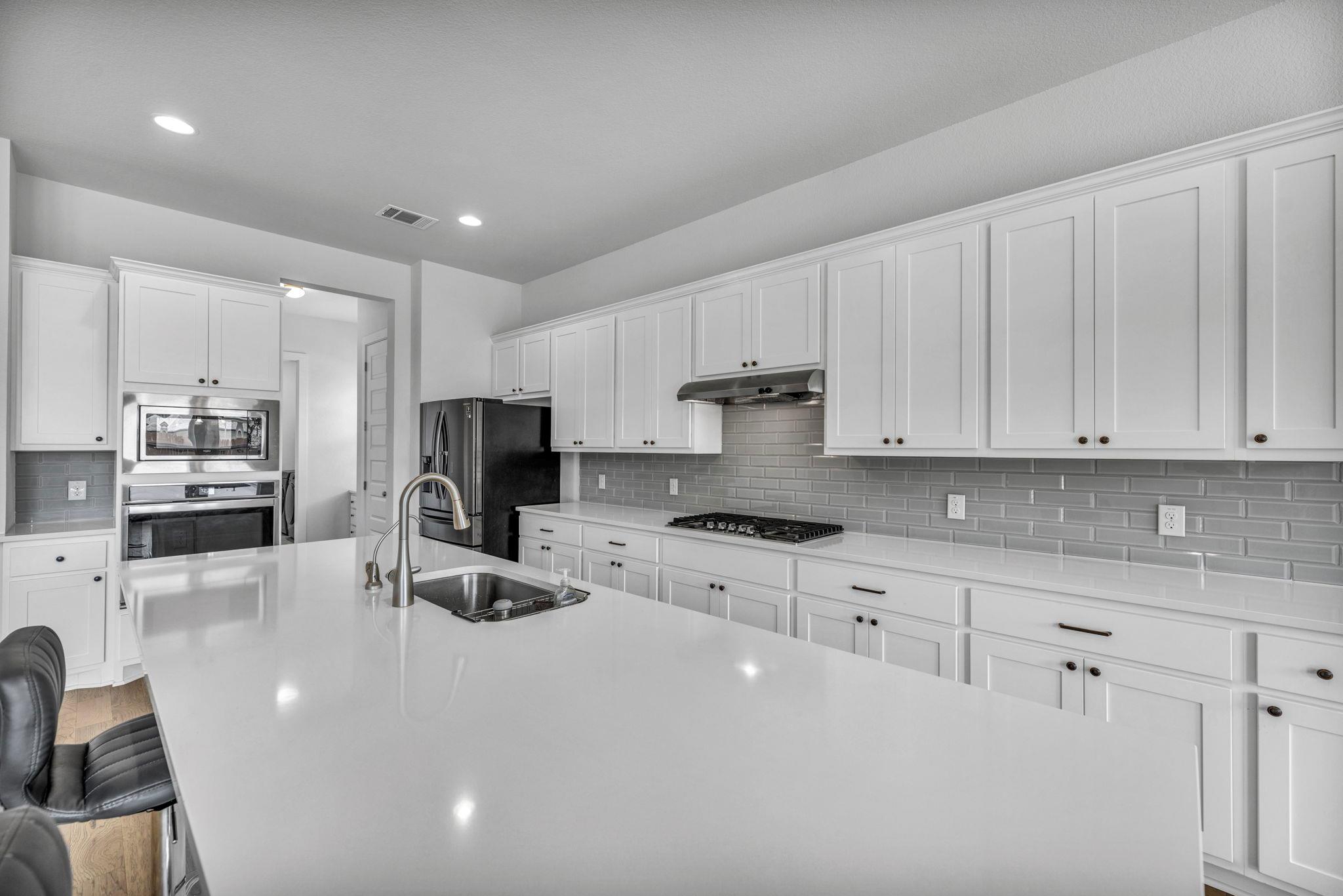 151 ROSE HEATH Ln, Liberty Hill, TX 78642