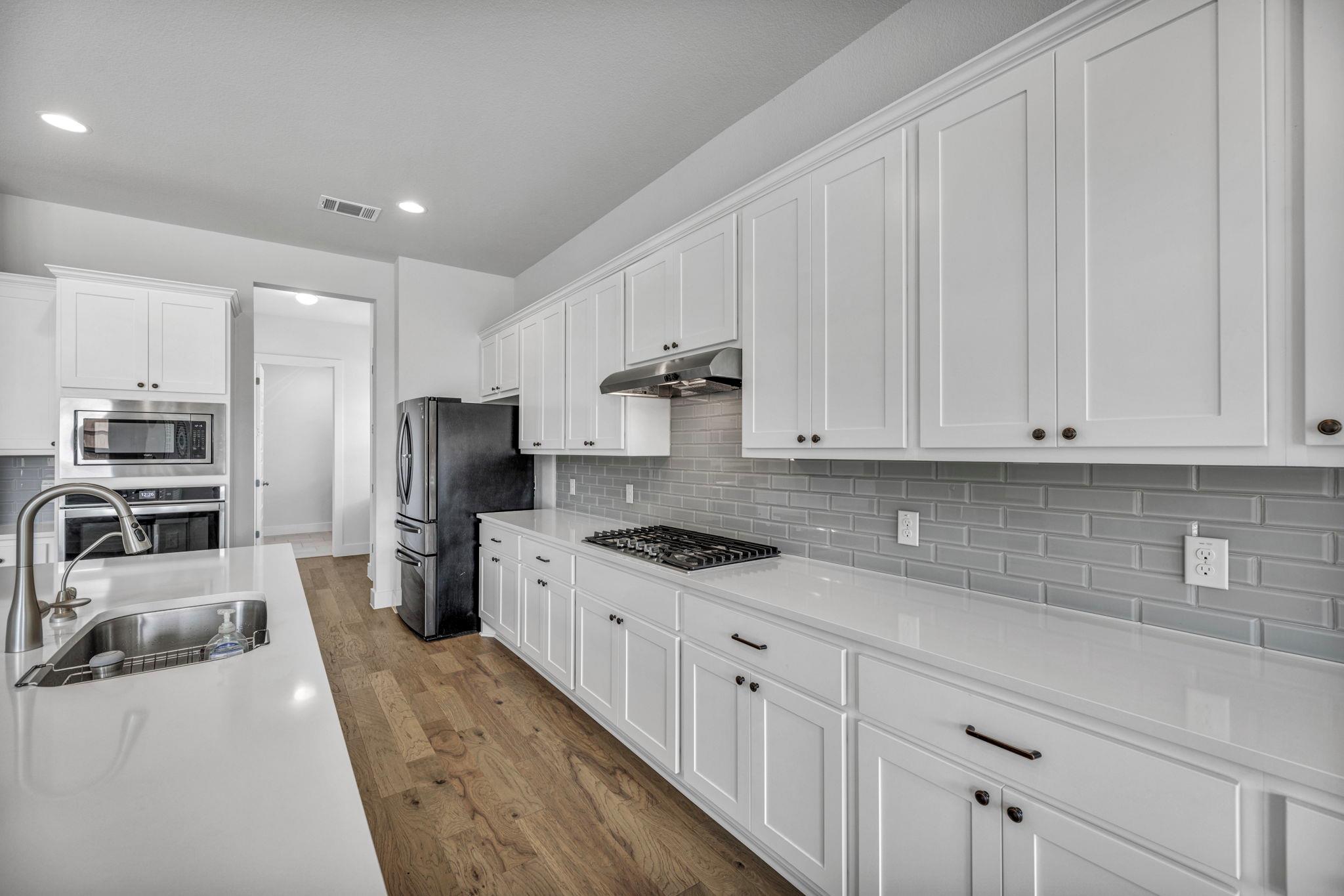 151 ROSE HEATH Ln, Liberty Hill, TX 78642