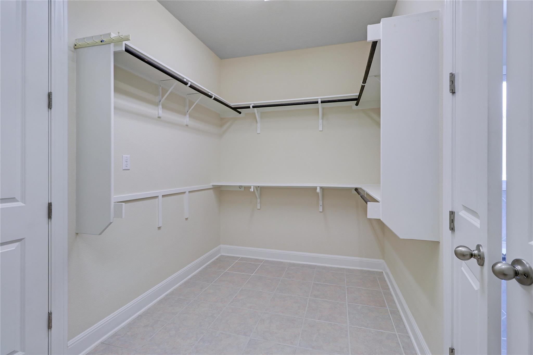 3009 Silvergrass Cv, Leander, TX 78641