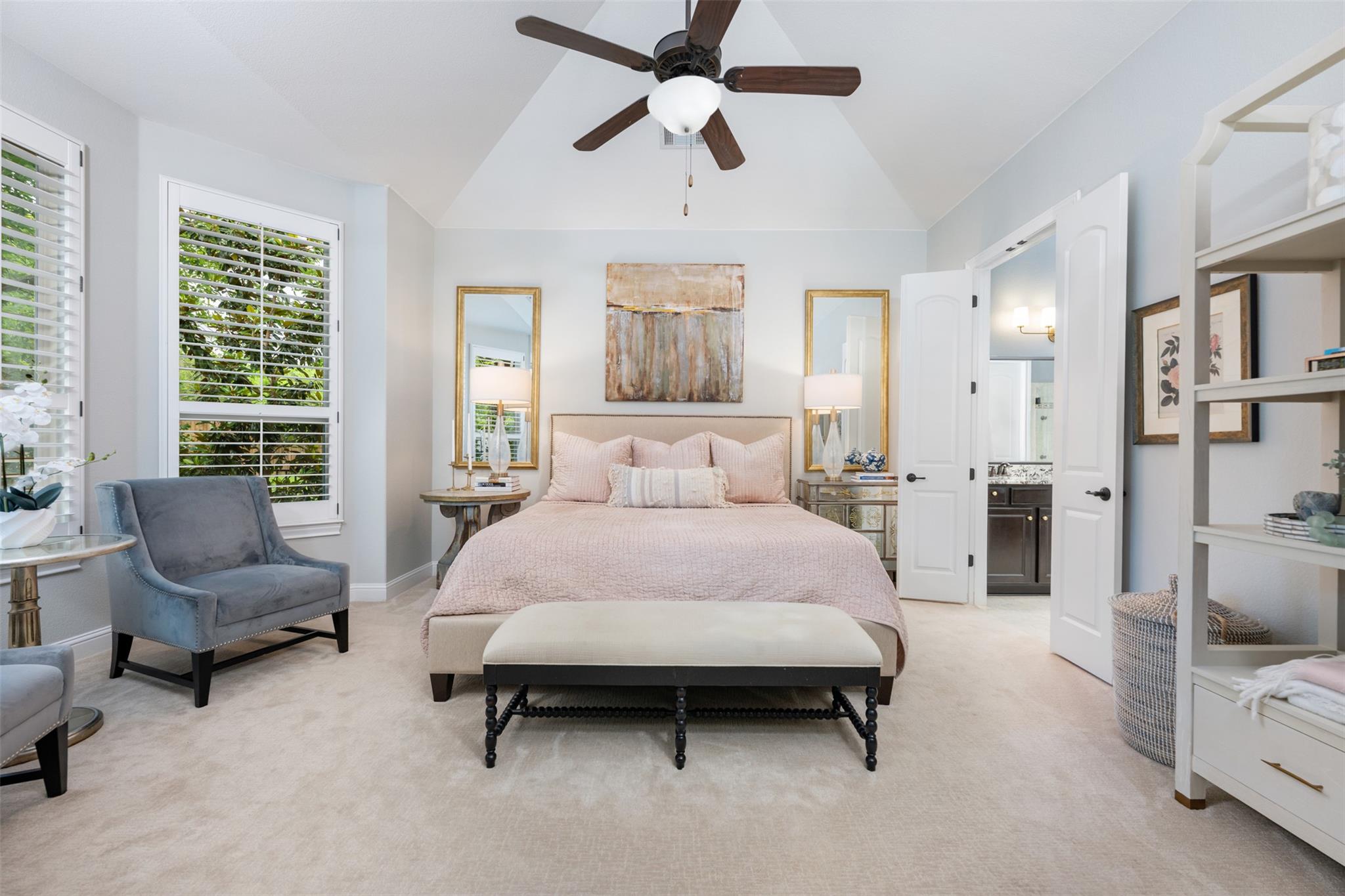 215 Lake Como Dr, Lakeway, TX 78734
