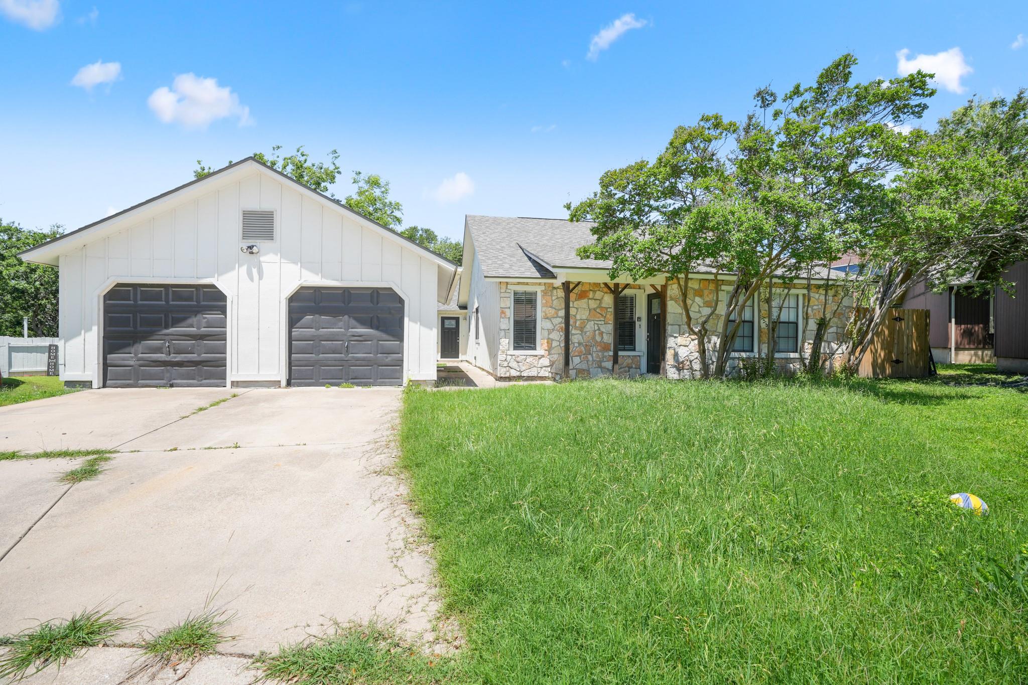 1606 Dale Cv # B, Round Rock, TX 78664