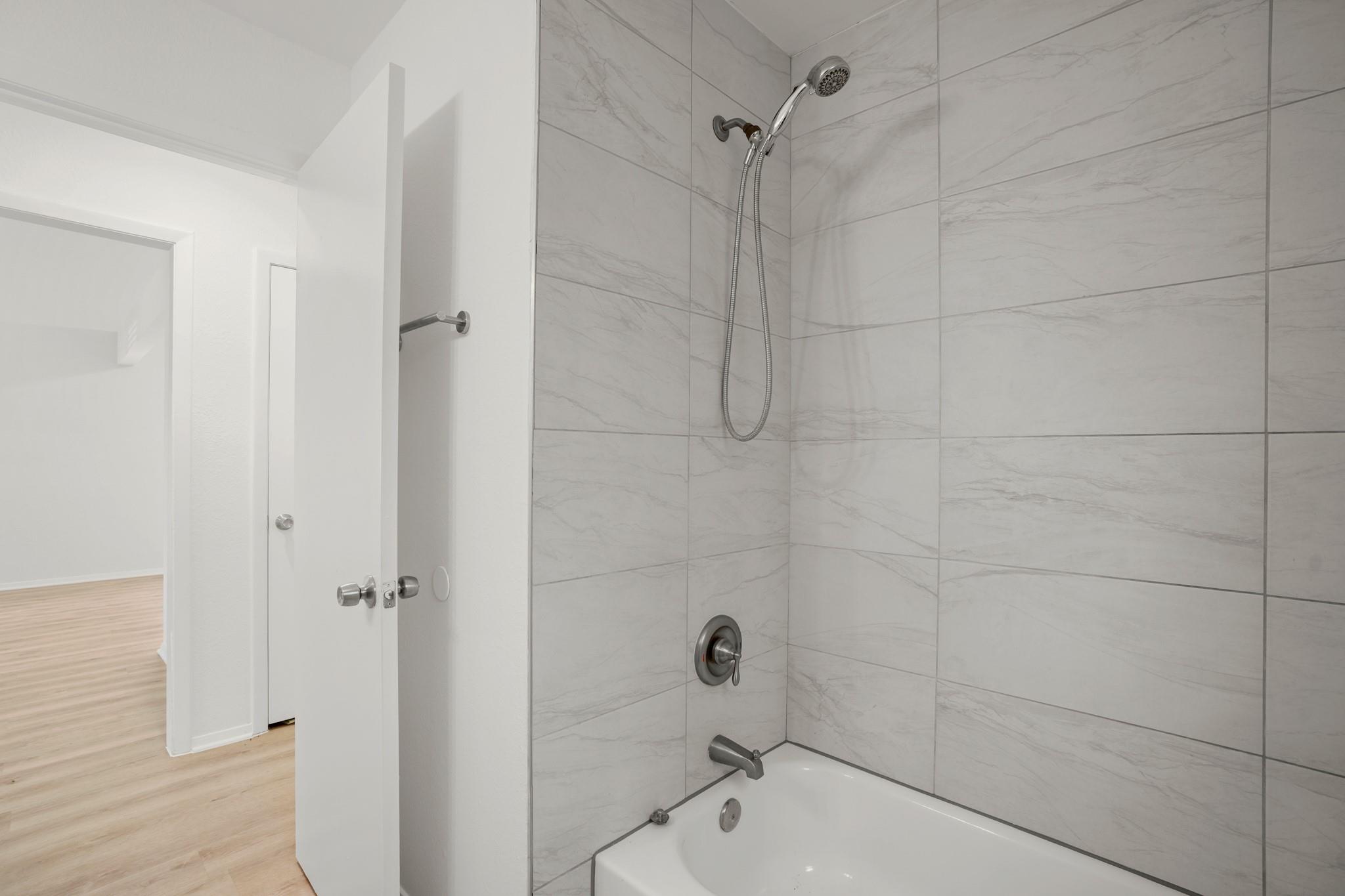 1606 Dale Cv # B, Round Rock, TX 78664