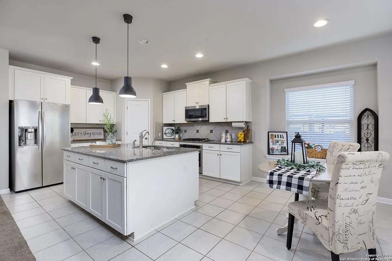 241 Silver Maple Dr, Kyle, TX 78640