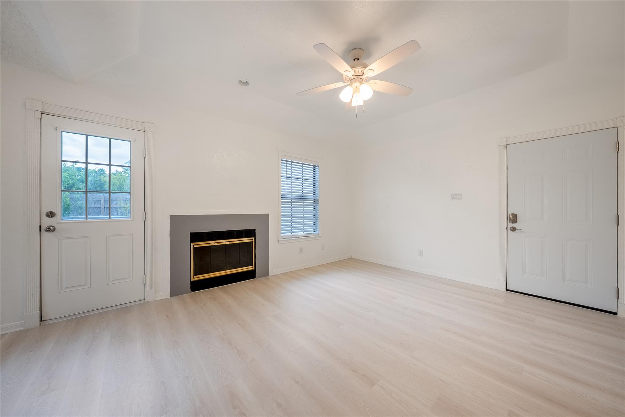 1702 Ireland Dr, Leander, TX 78641