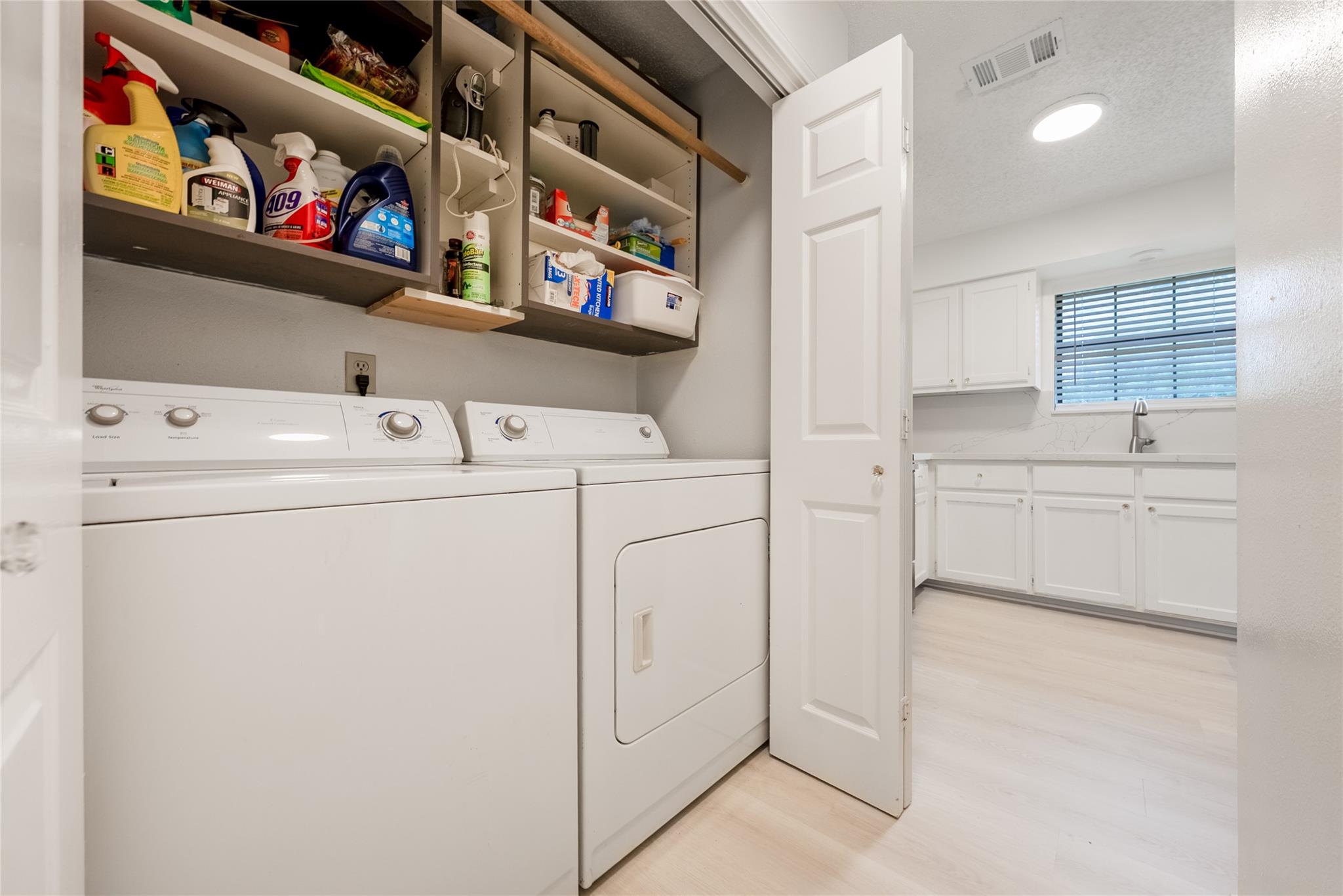 1702 Ireland Dr, Leander, TX 78641