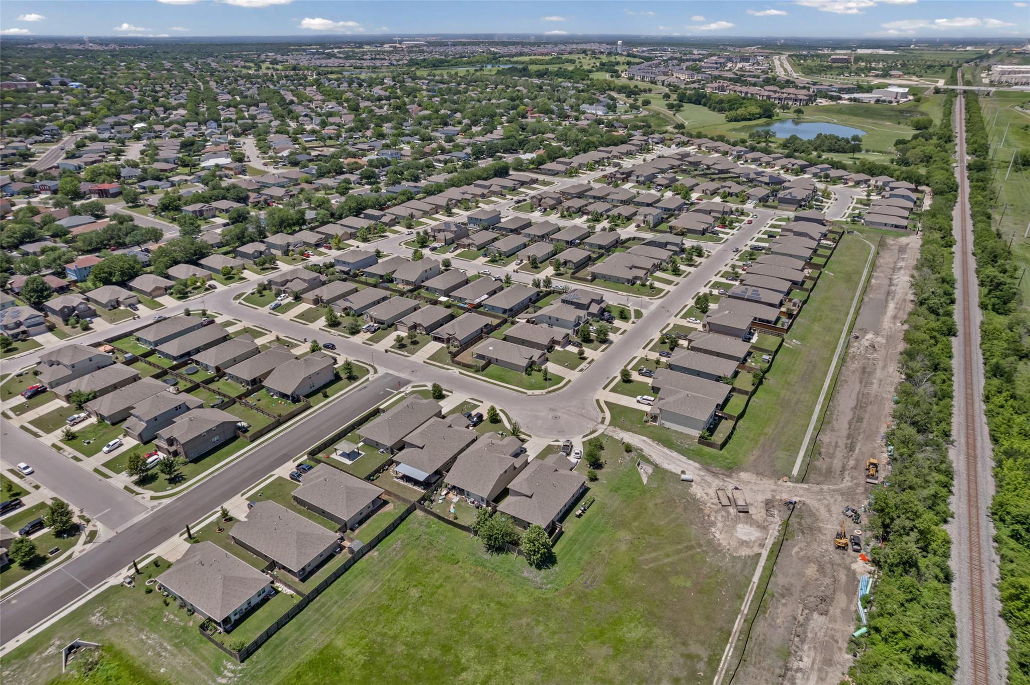 111 Hess Dr, Kyle, TX 78640