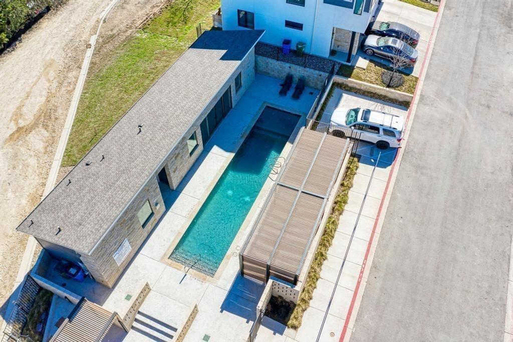 2050 Lohmans Spur Rd # 703, Lakeway, TX 78734