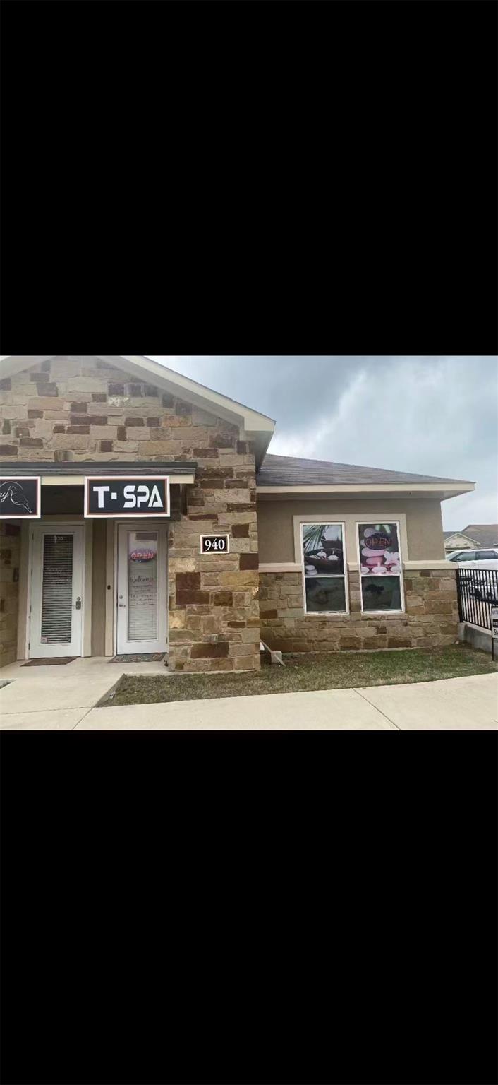 1000 Gattis School Rd # 940, Round Rock, TX 78664