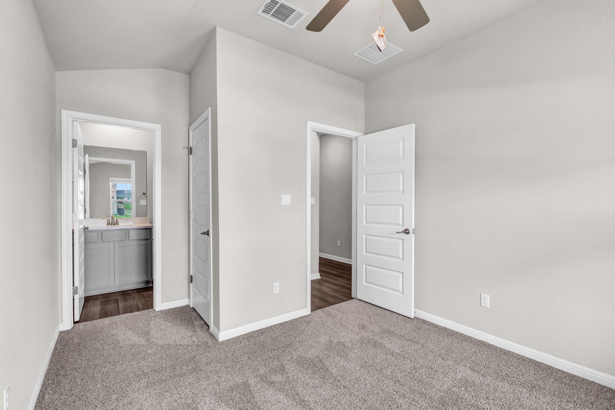 386 El Capitan Loop, Dripping Springs, TX 78620