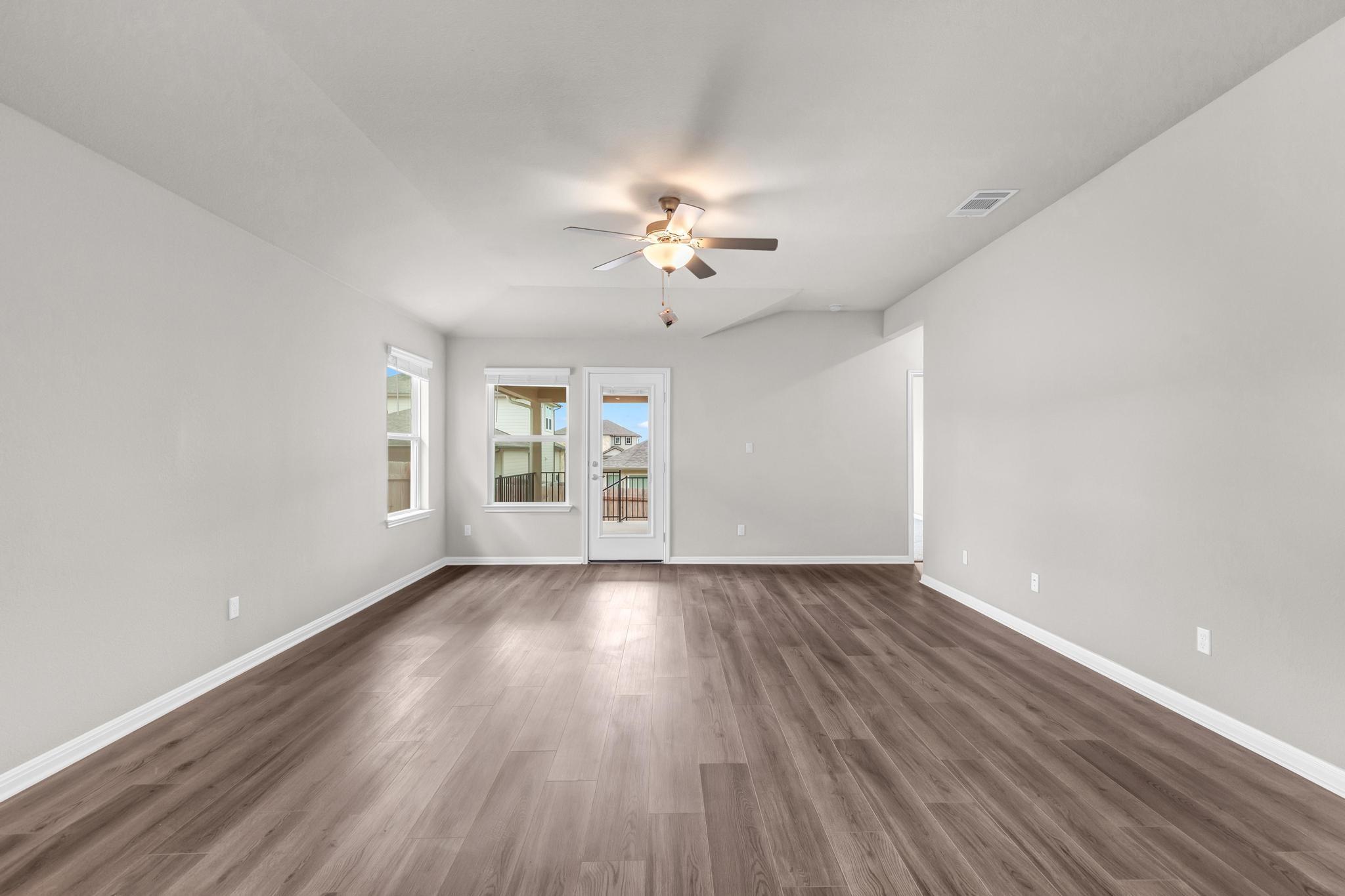 386 El Capitan Loop, Dripping Springs, TX 78620