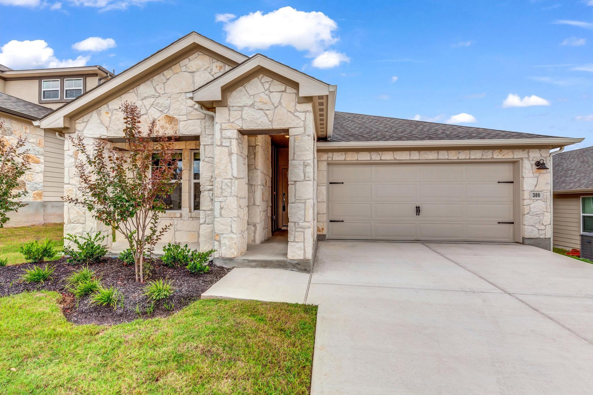 386 El Capitan Loop, Dripping Springs, TX 78620