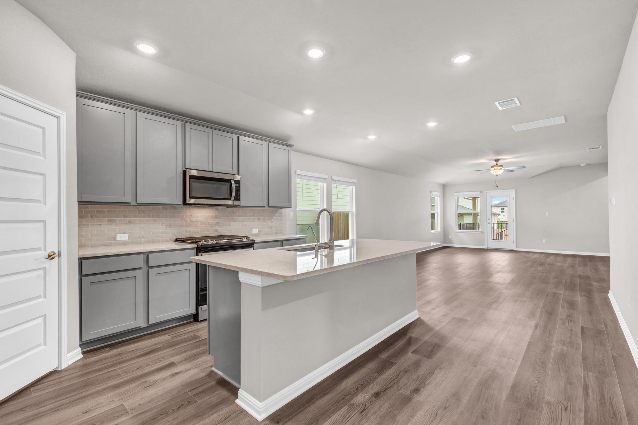 386 El Capitan Loop, Dripping Springs, TX 78620