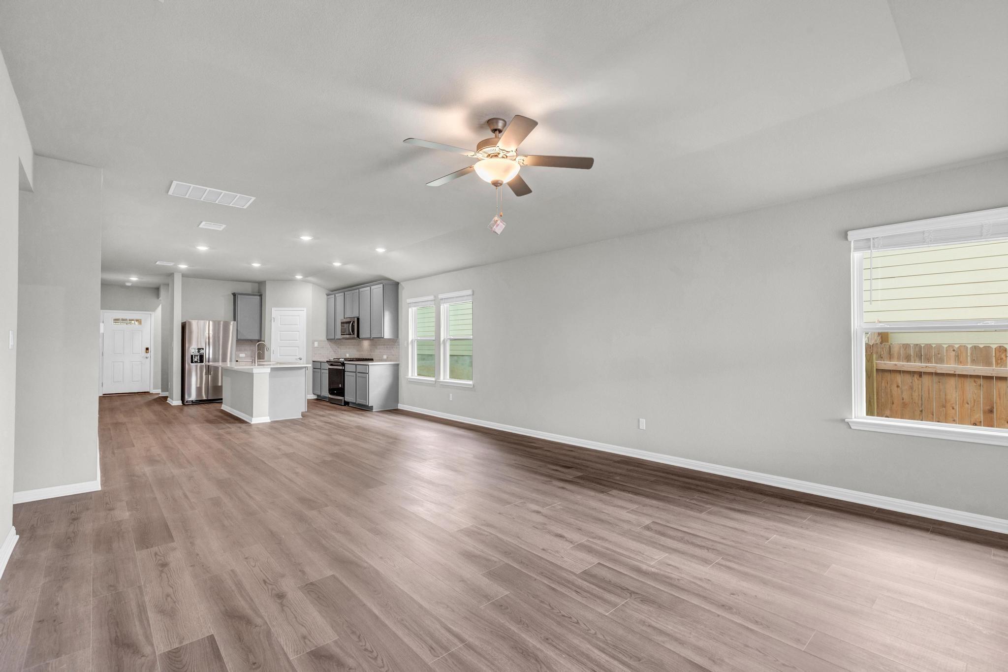 386 El Capitan Loop, Dripping Springs, TX 78620