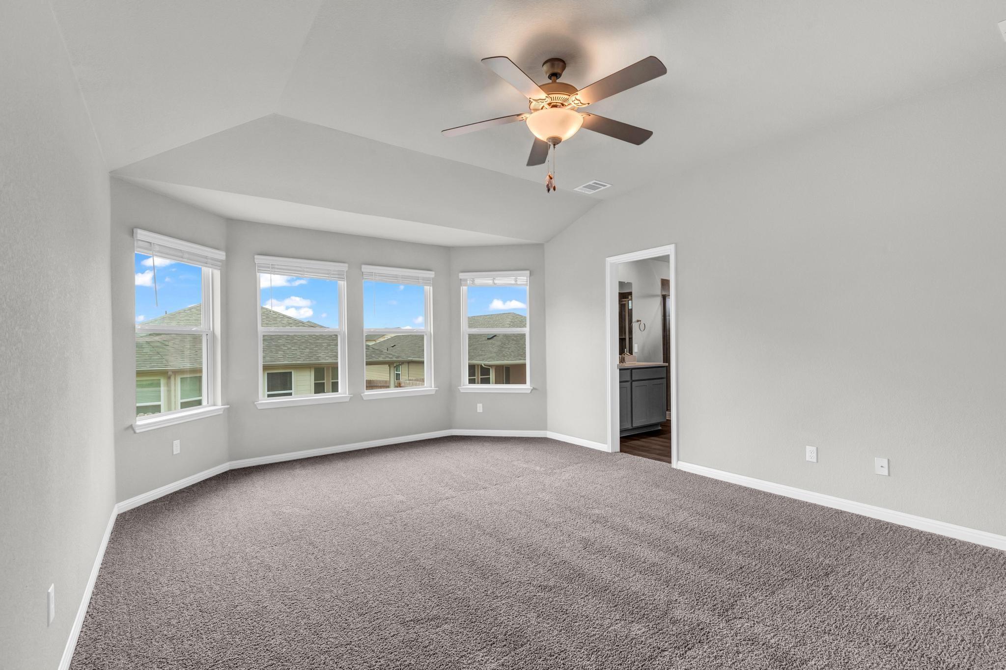 386 El Capitan Loop, Dripping Springs, TX 78620