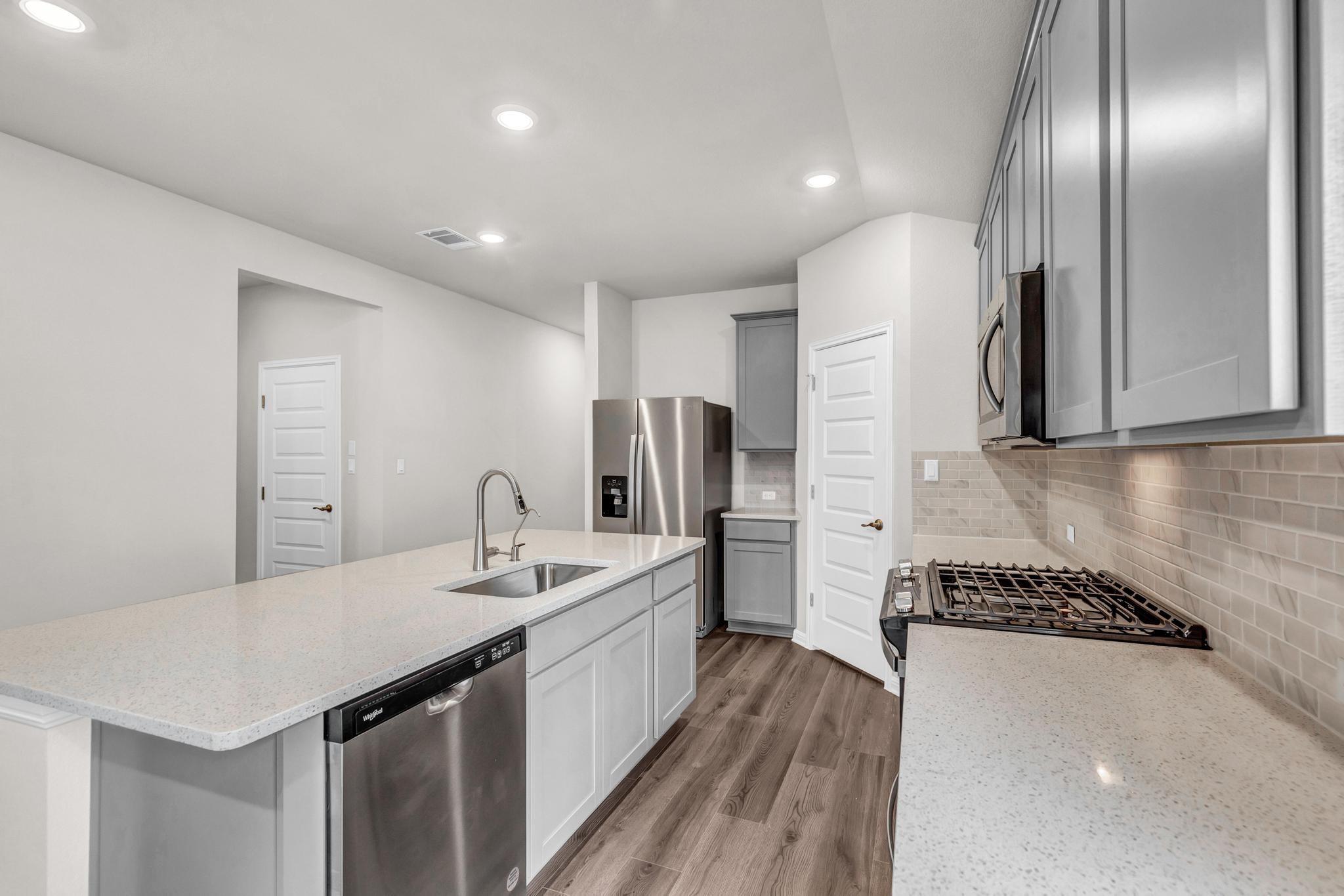 386 El Capitan Loop, Dripping Springs, TX 78620