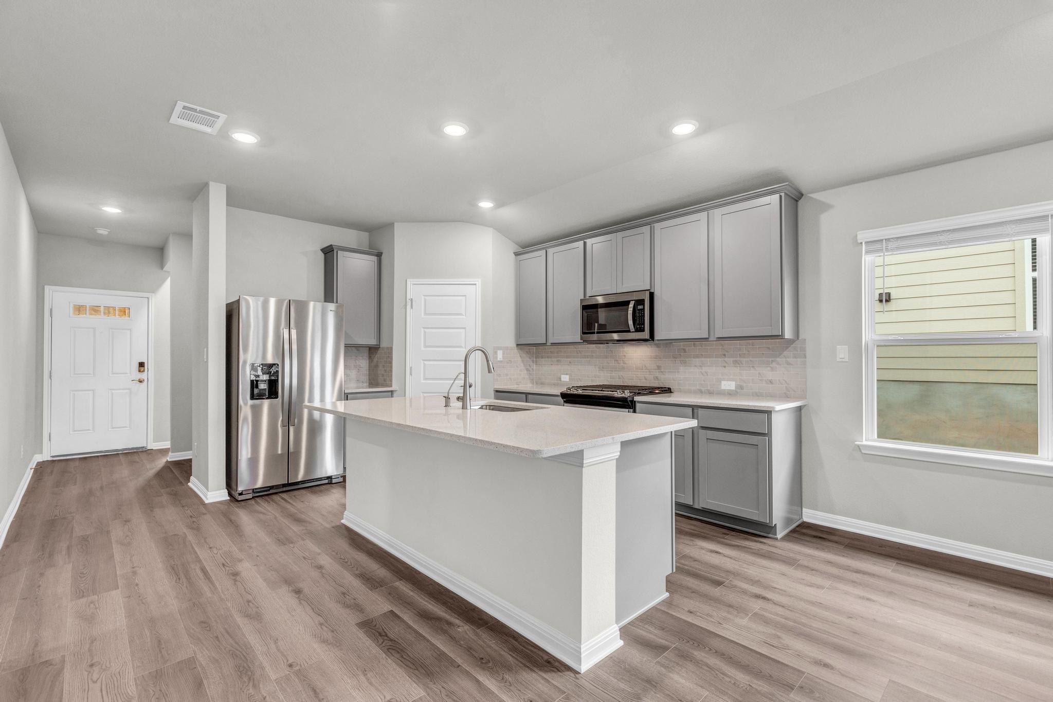 386 El Capitan Loop, Dripping Springs, TX 78620