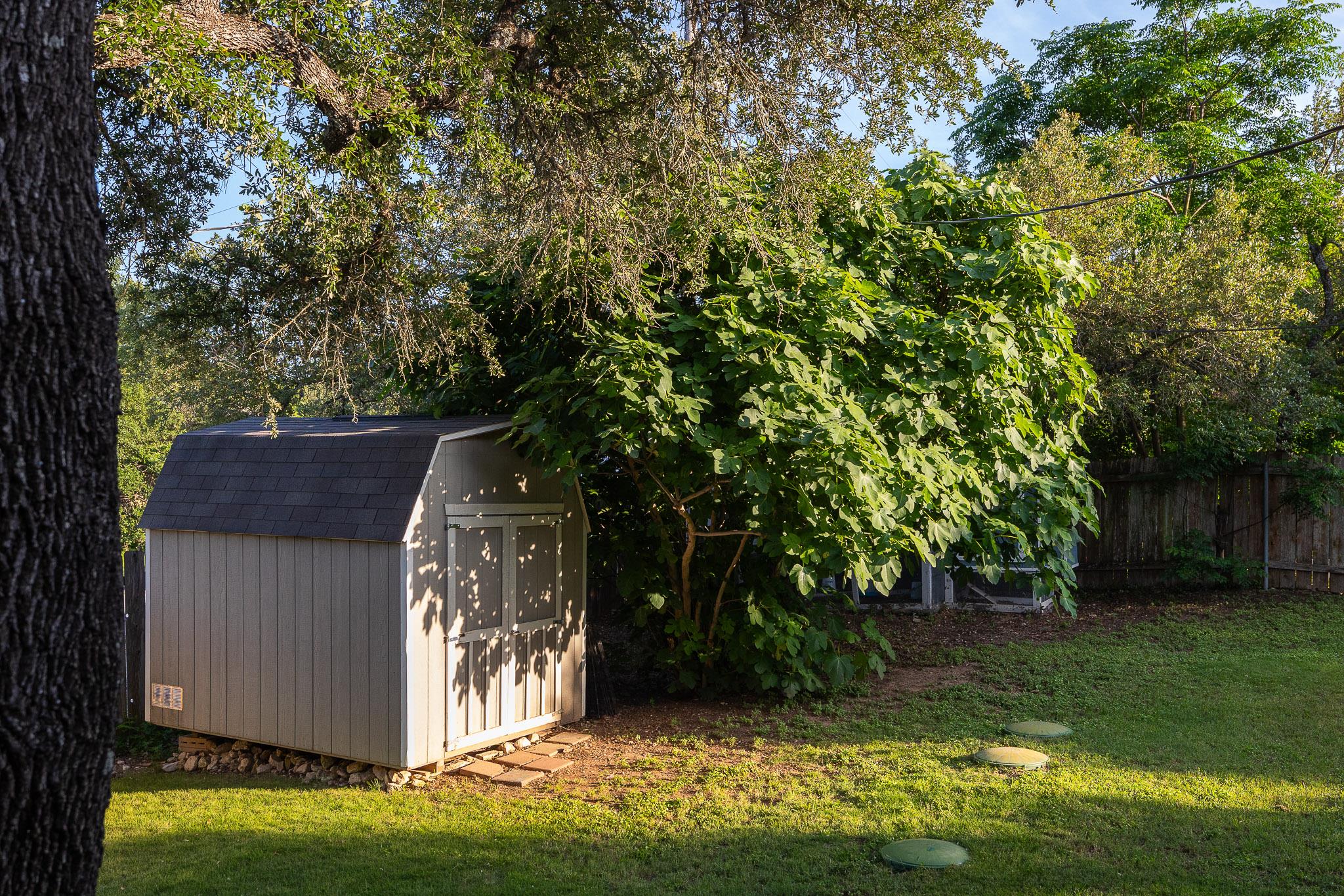 8011 Scenic Brook Dr, Austin, TX 78736