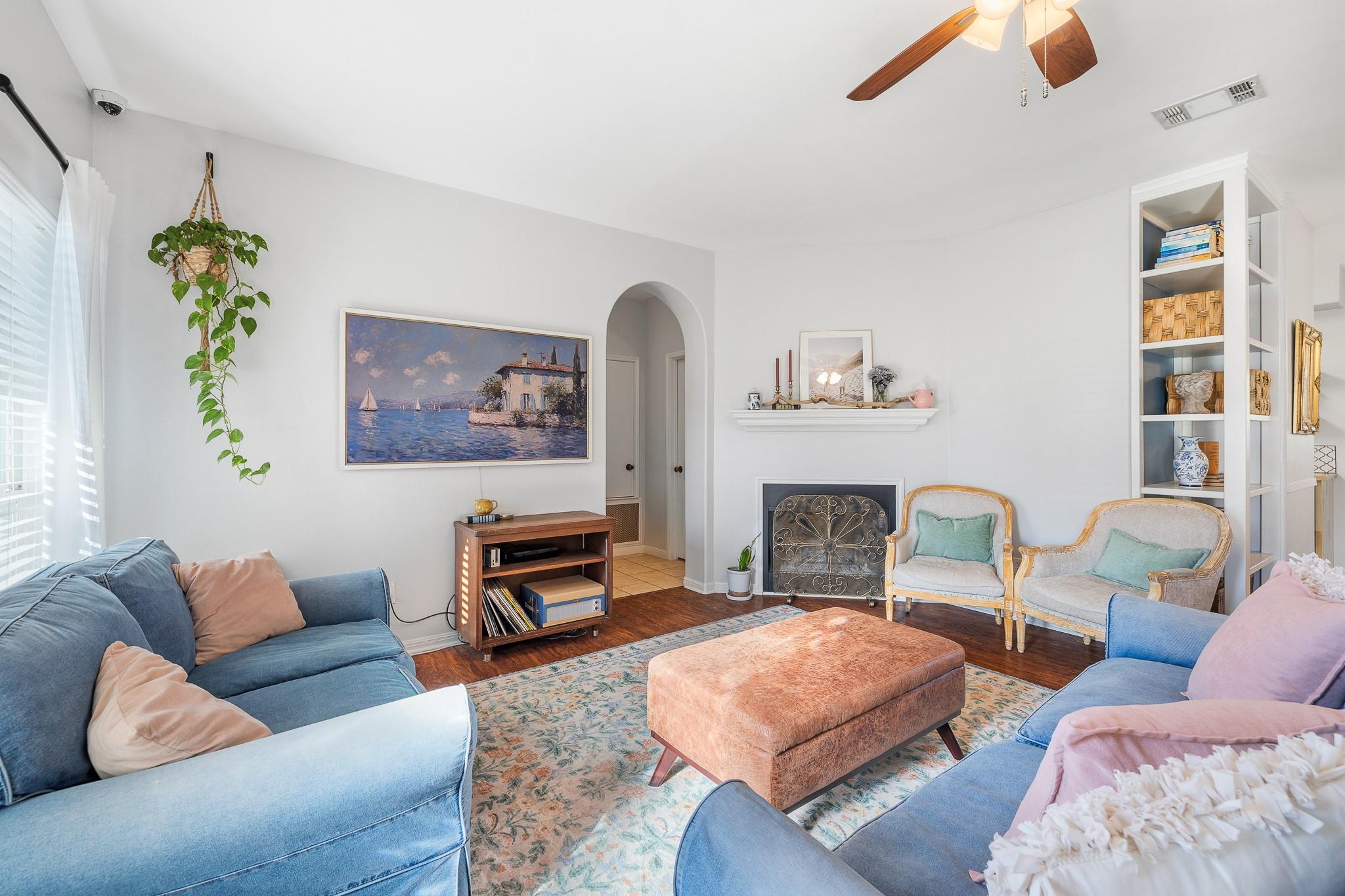 8011 Scenic Brook Dr, Austin, TX 78736