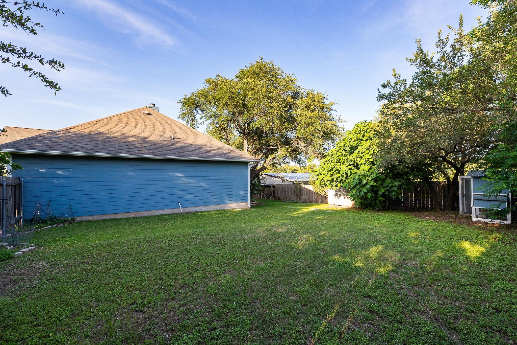 8011 Scenic Brook Dr, Austin, TX 78736