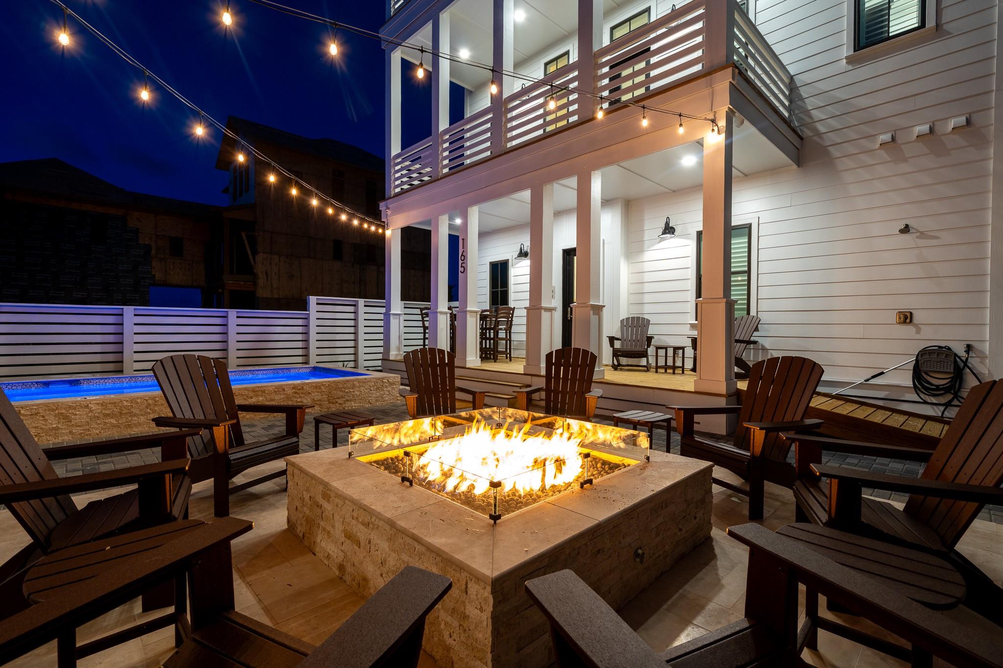 165 Triton Ln, Port Aransas, TX 78373