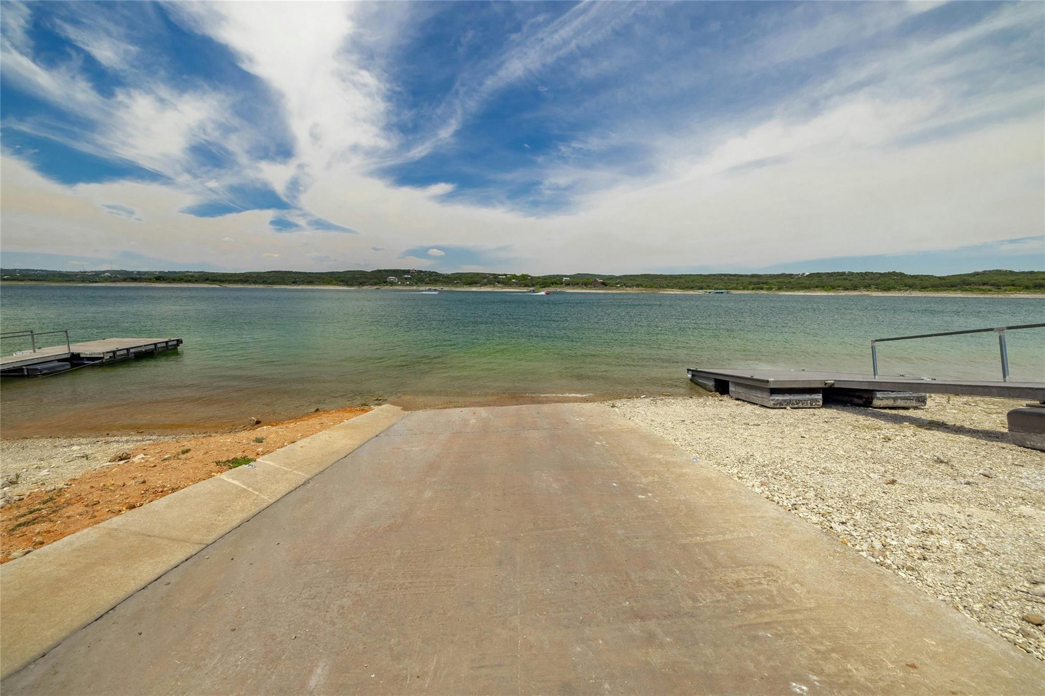 208 Venture Blvd S, Point Venture, TX 78645