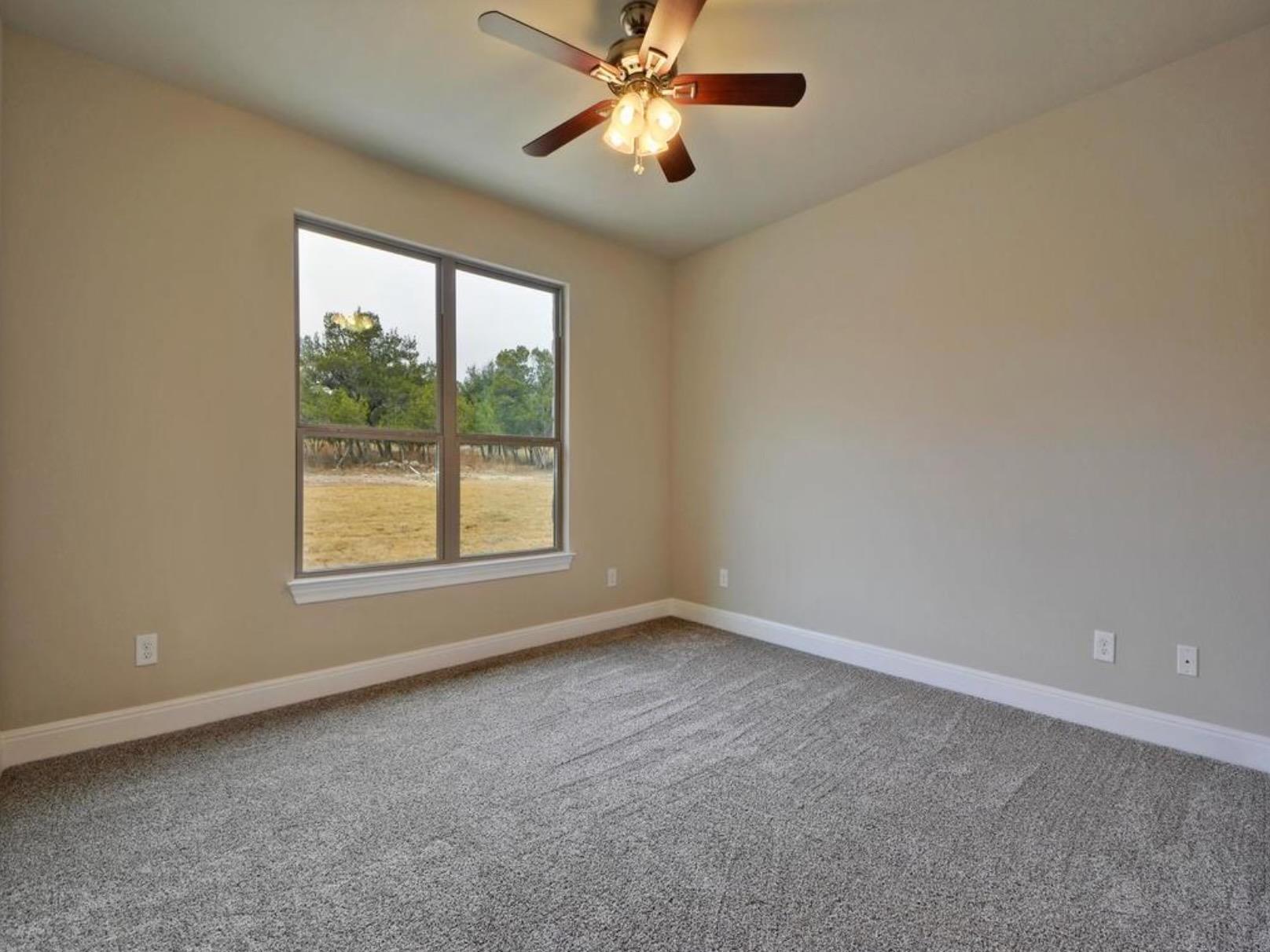 208 Venture Blvd S, Point Venture, TX 78645