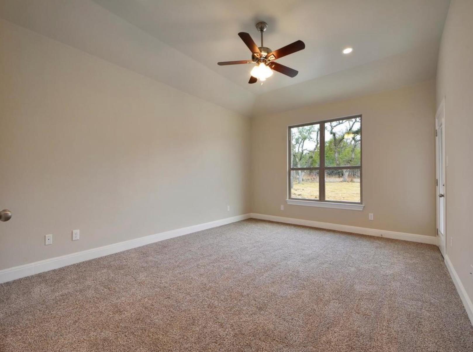 208 Venture Blvd S, Point Venture, TX 78645