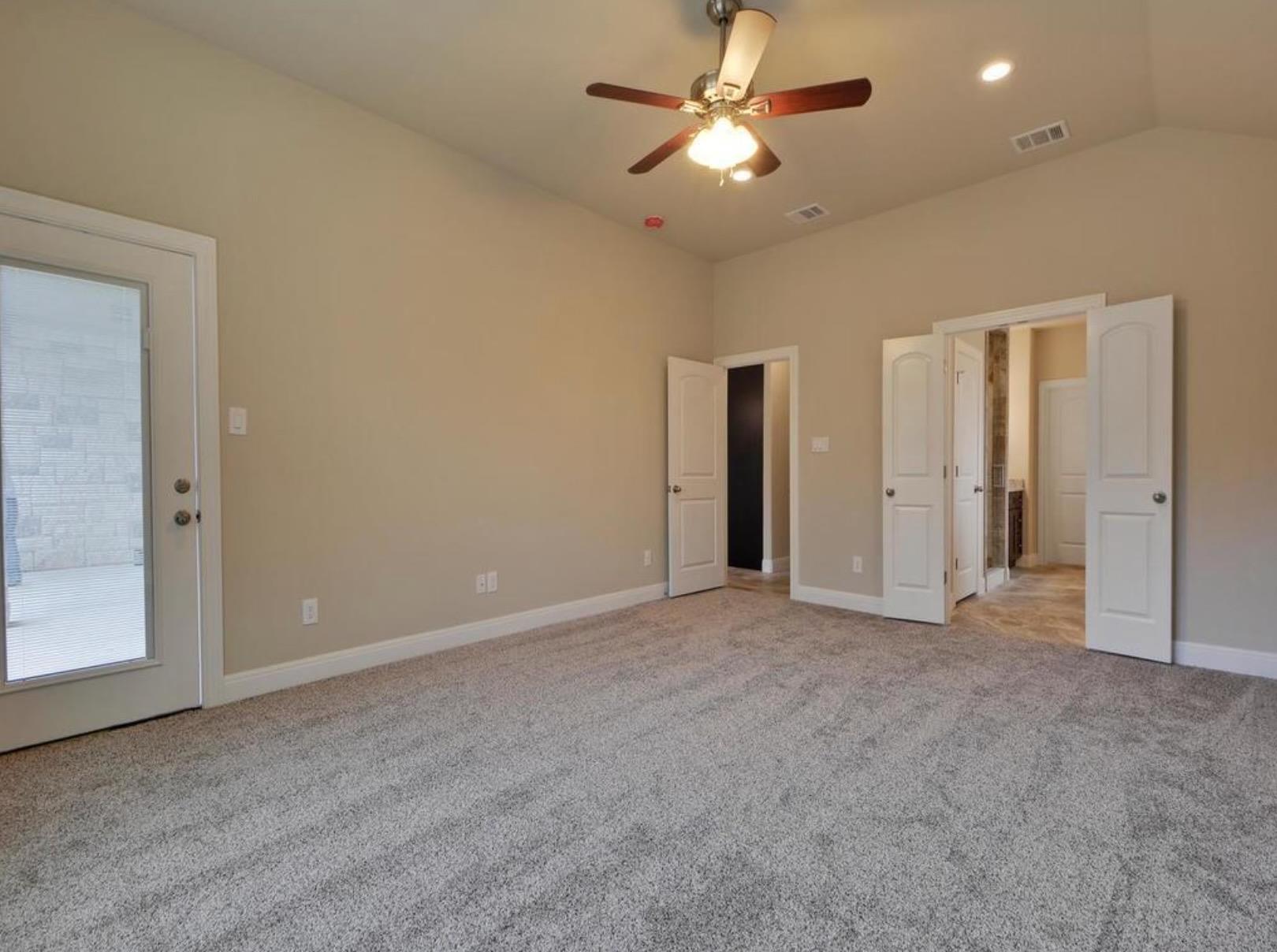 208 Venture Blvd S, Point Venture, TX 78645