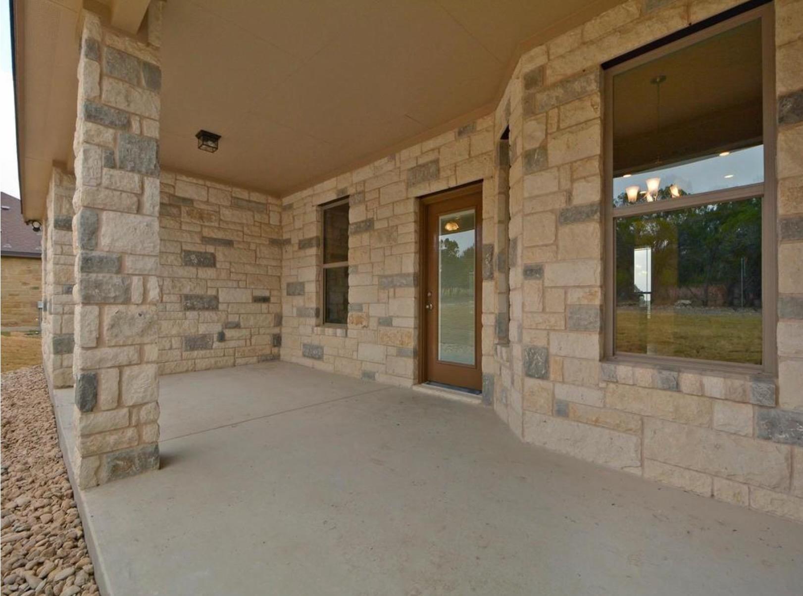 208 Venture Blvd S, Point Venture, TX 78645