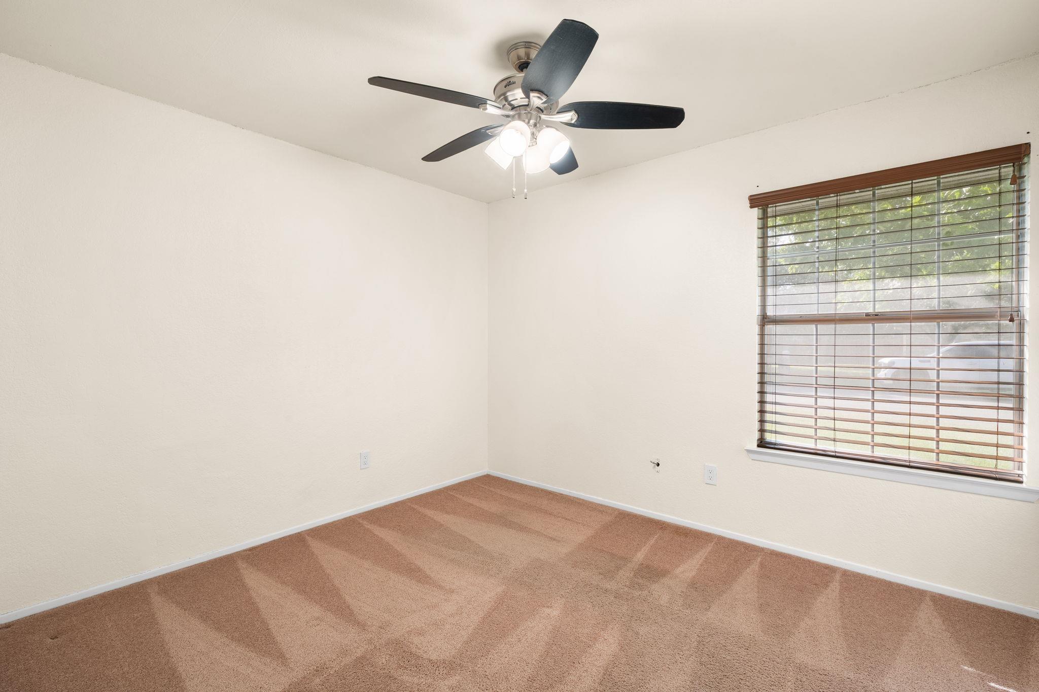 909 Garden View Dr, Georgetown, TX 78628
