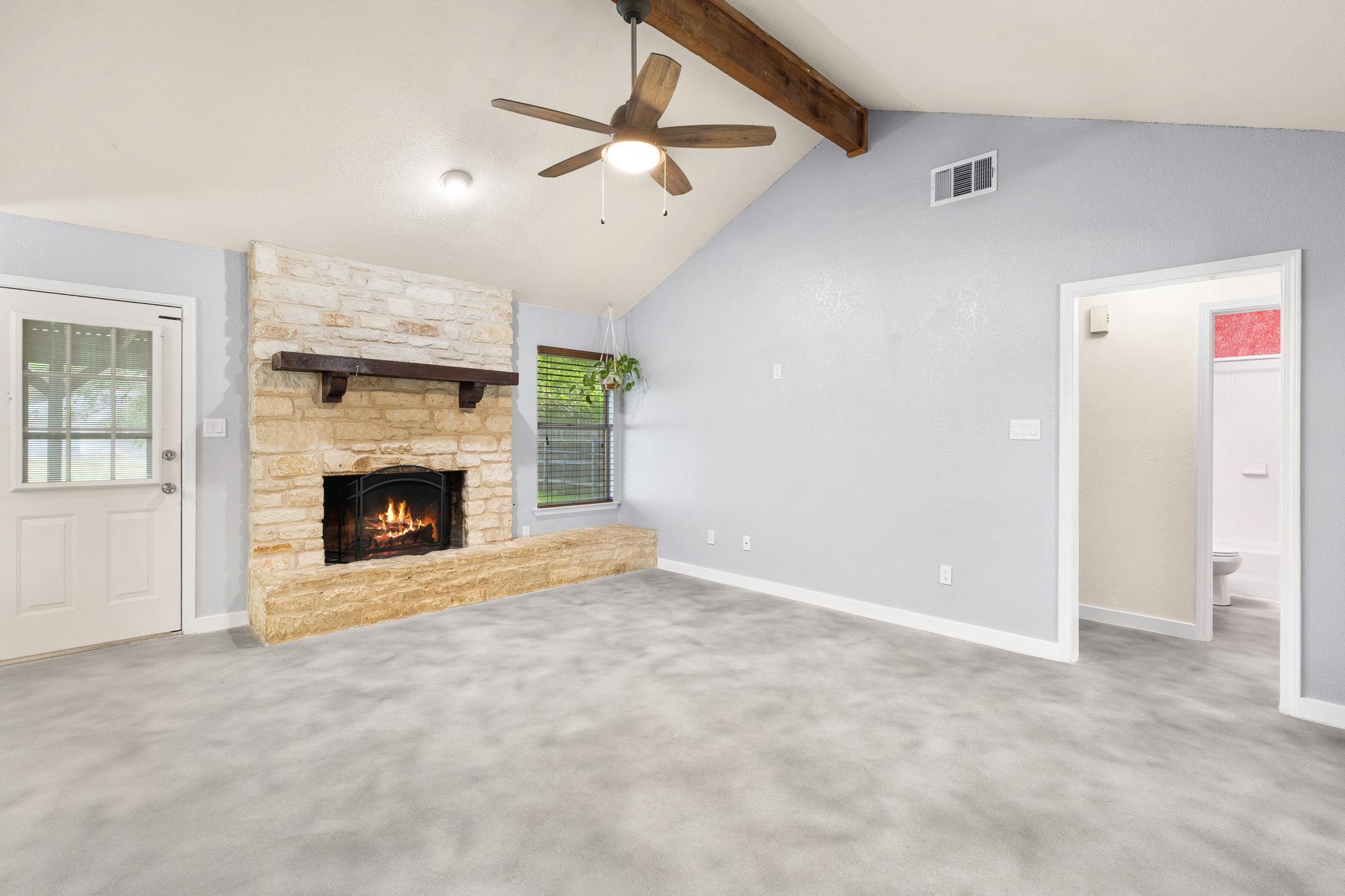 909 Garden View Dr, Georgetown, TX 78628