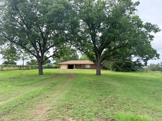 1250 Fm 112, Lexington, TX 78947