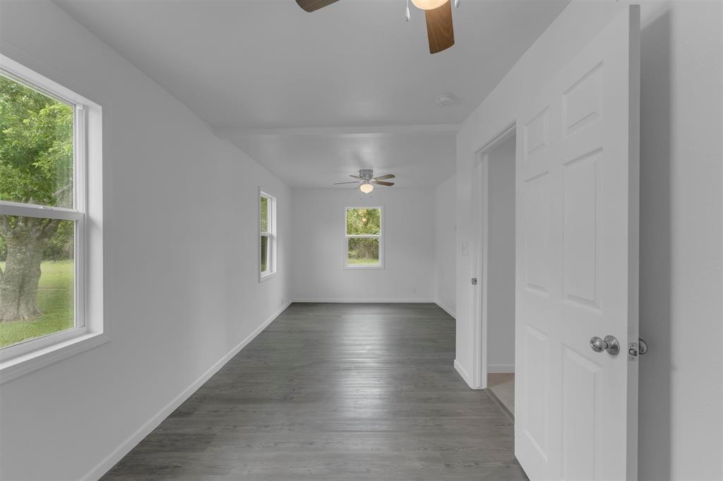1002 S Pierce St, Burnet, TX 78611