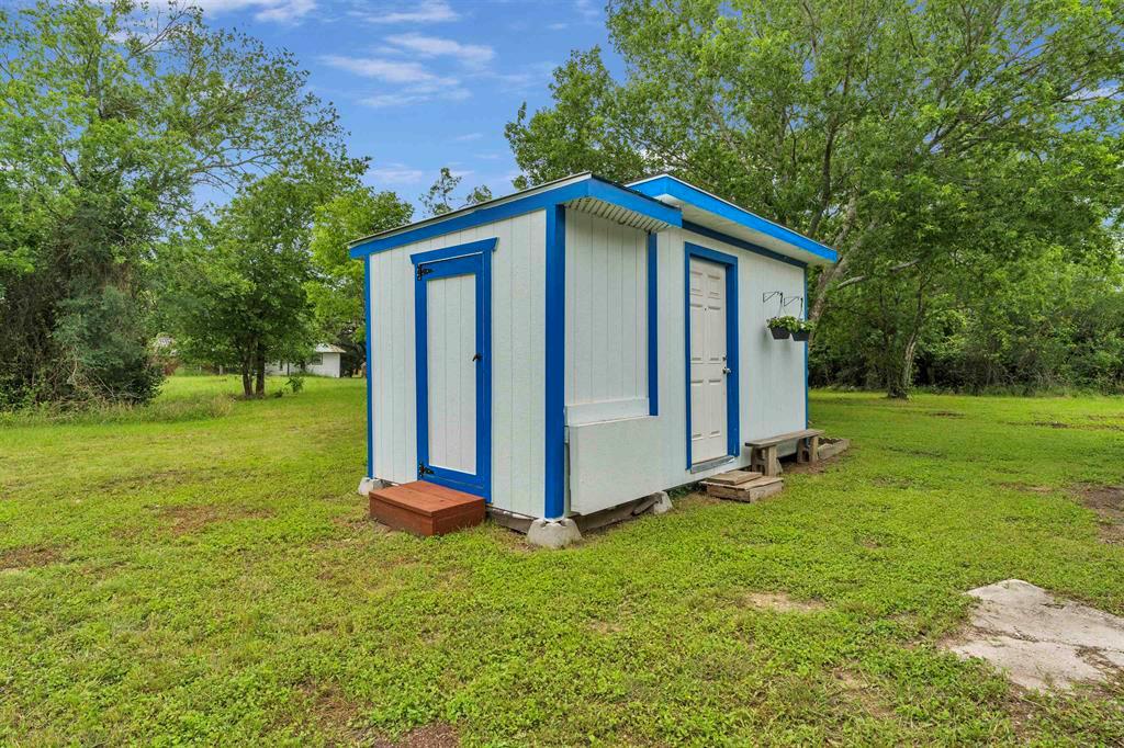1002 S Pierce St, Burnet, TX 78611