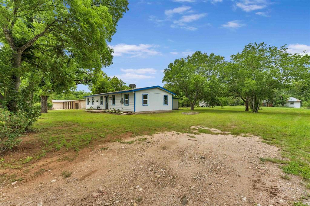 1002 S Pierce St, Burnet, TX 78611