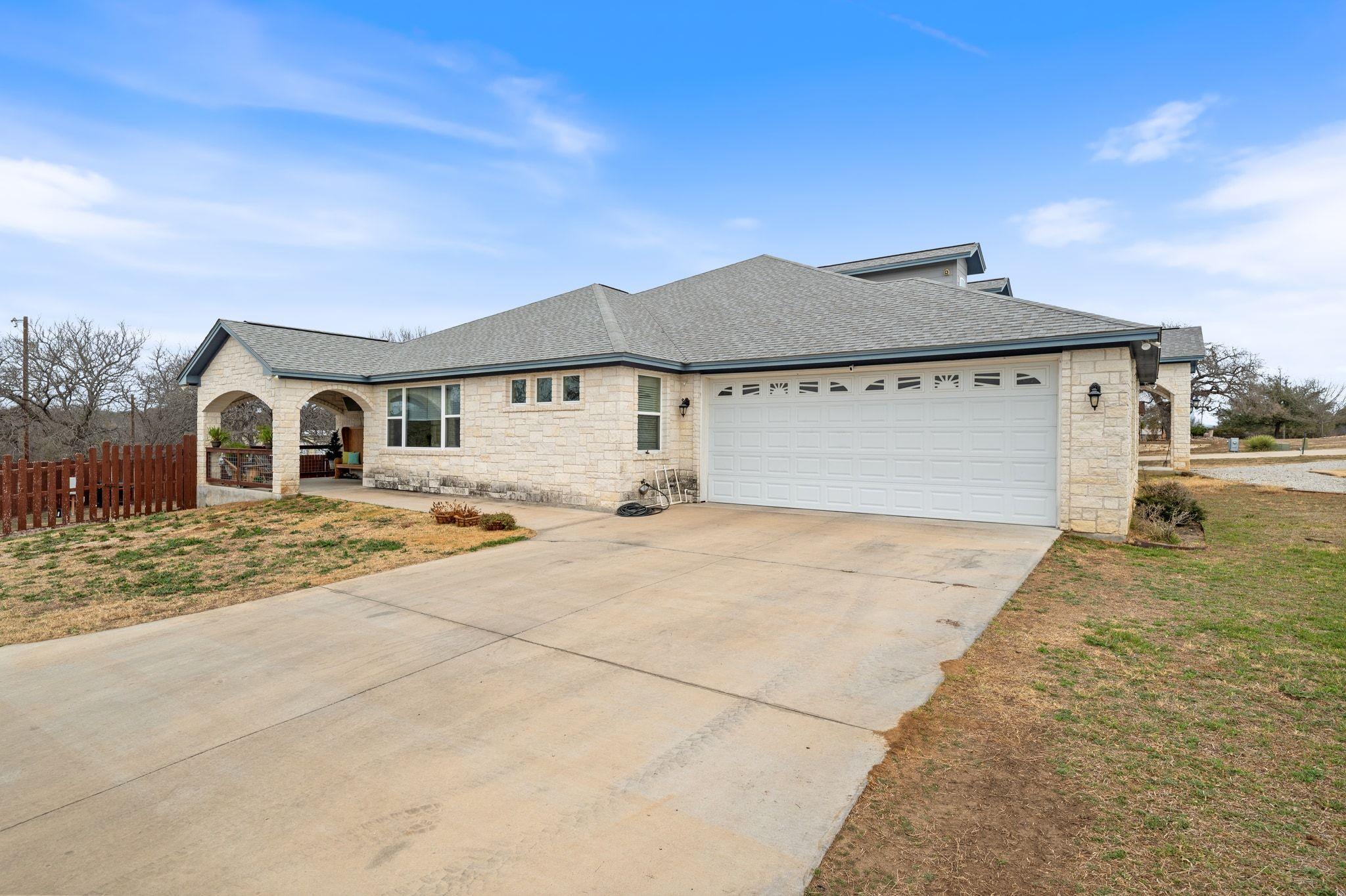 Kingsland, TX 78639