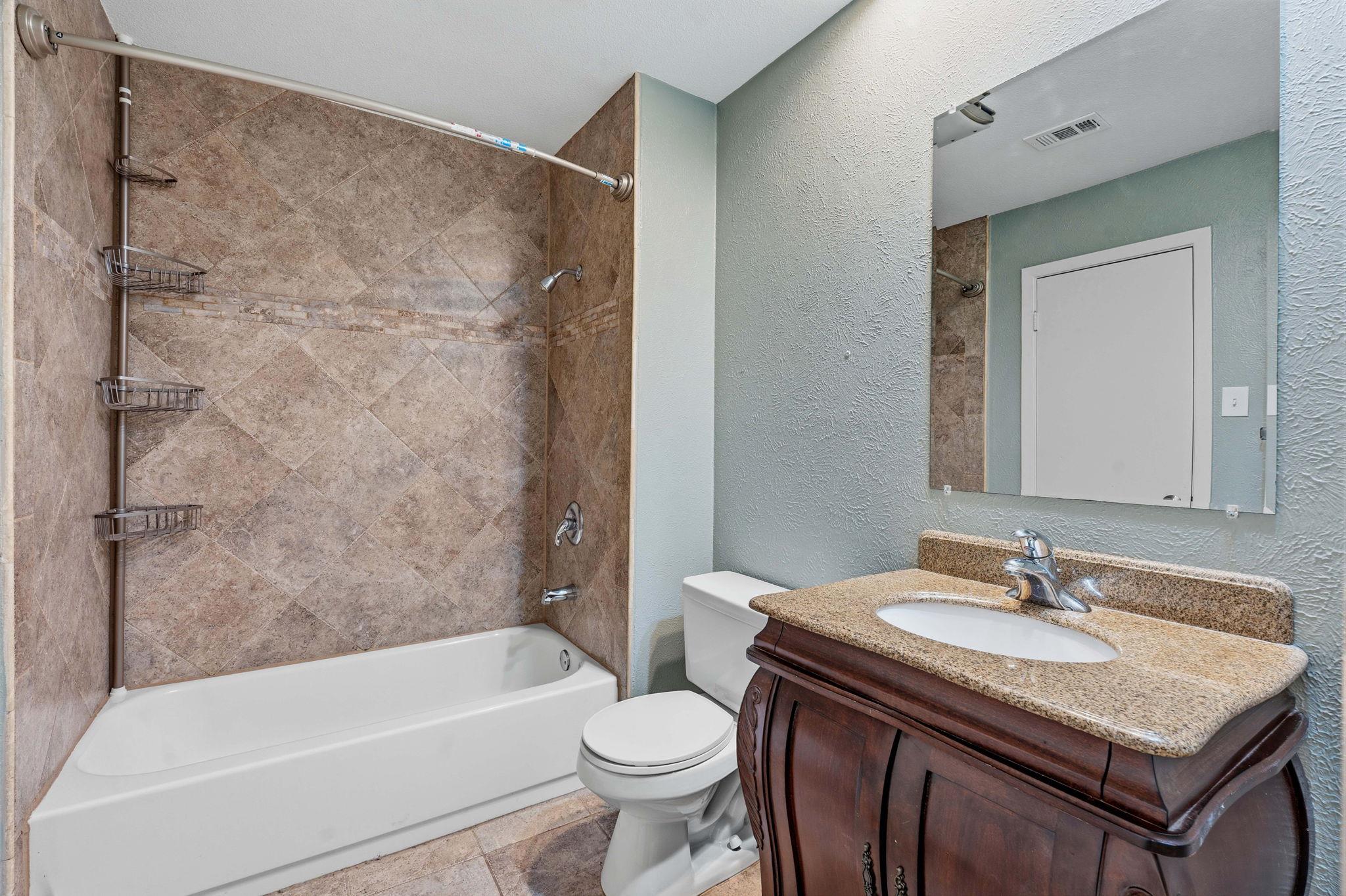 1748 Ohlen Rd # 24, Austin, TX 78757