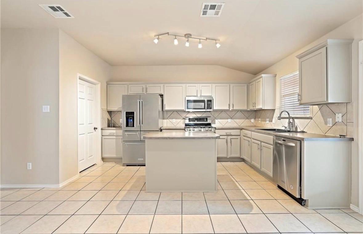 2605 Butler Way, Round Rock, TX 78665