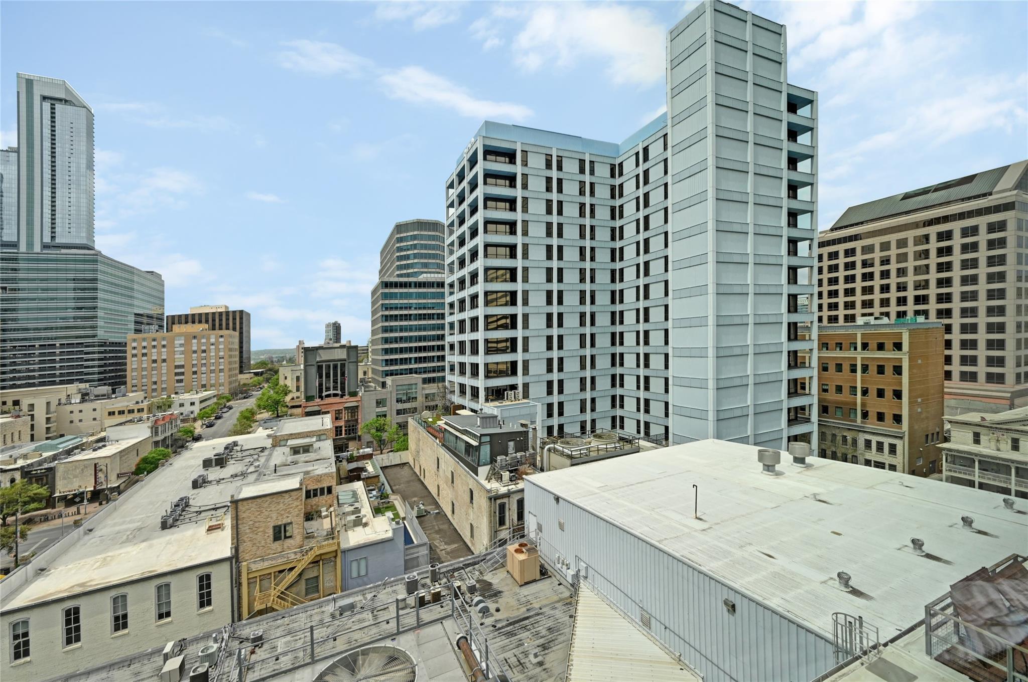 800 Brazos St # 1111, Austin, TX 78701