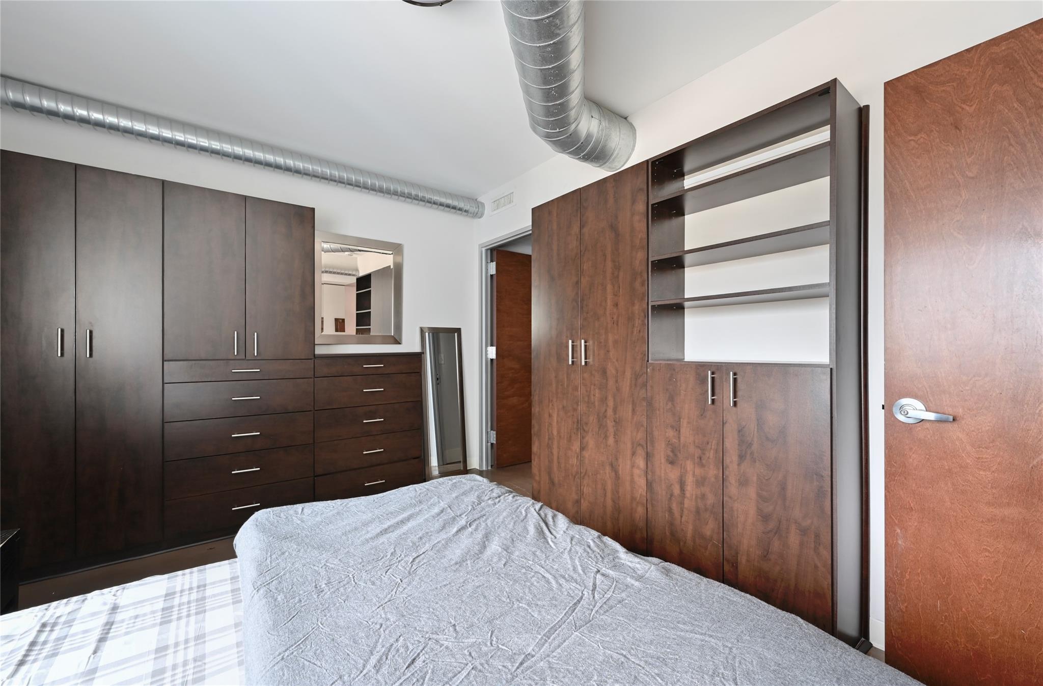800 Brazos St # 1111, Austin, TX 78701